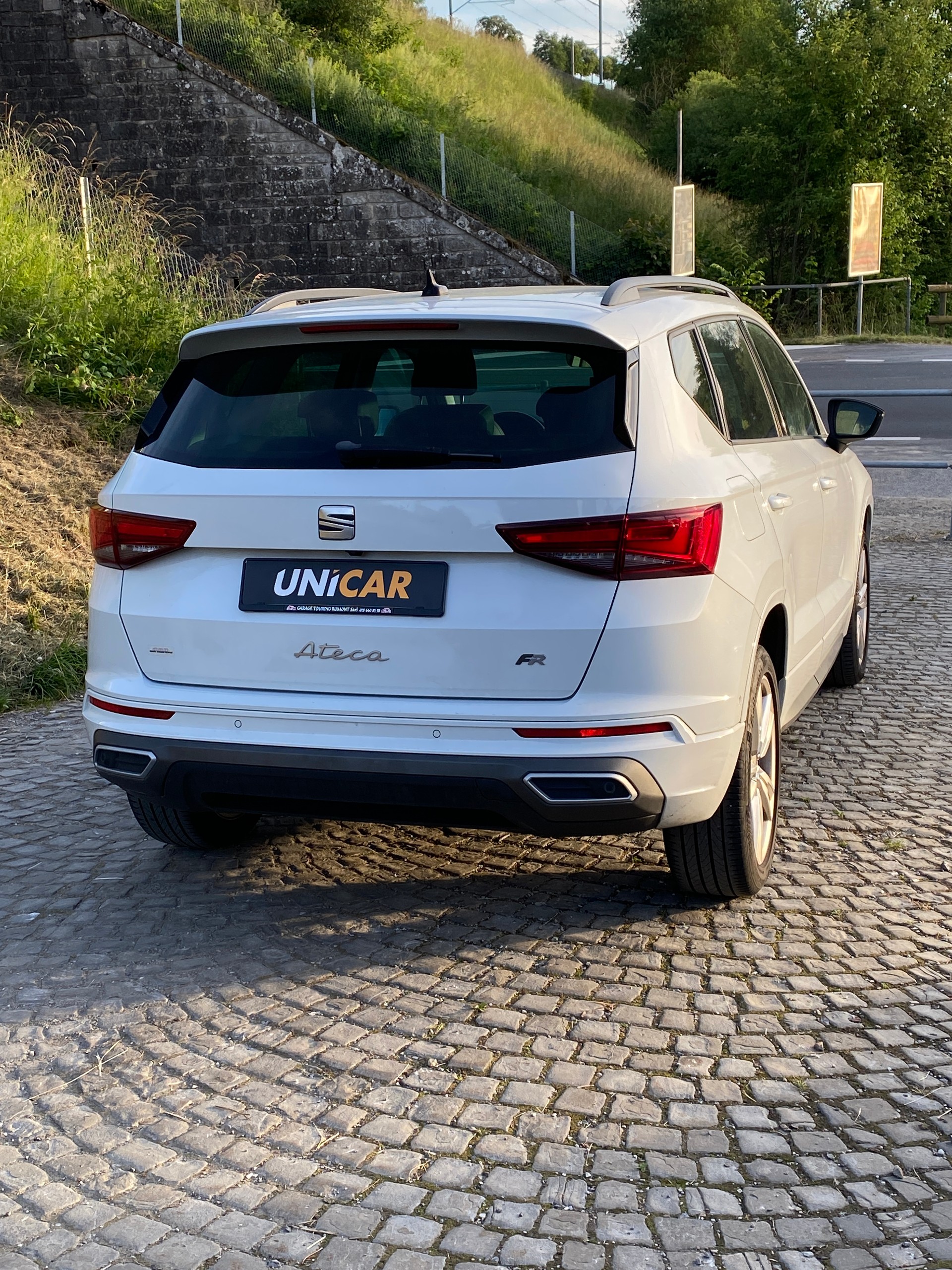 SEAT Ateca 1.5 TSI EVO DSG FR-image-2