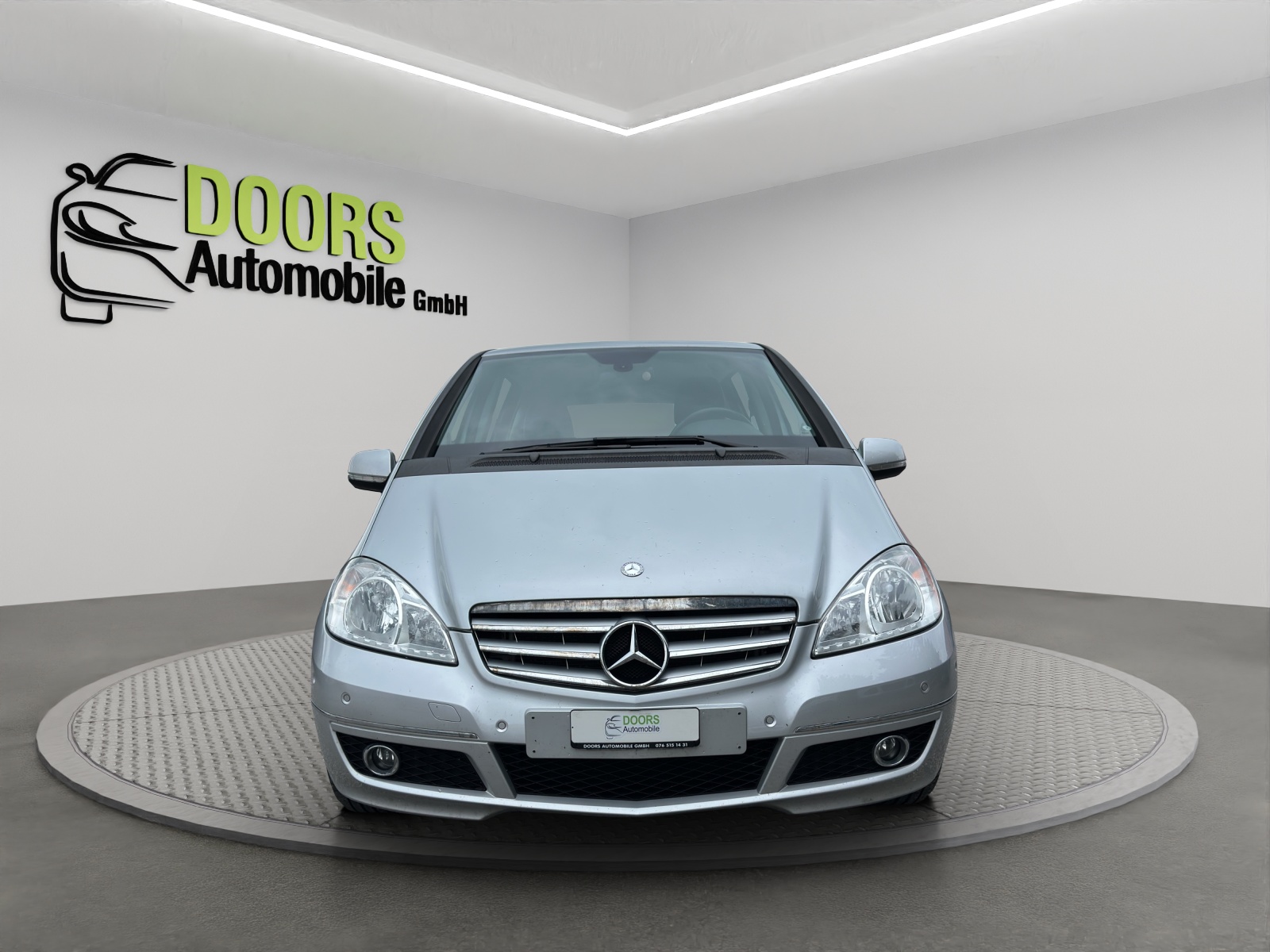 MERCEDES-BENZ A 180 (170) BlueEfficiency Classic-image-1