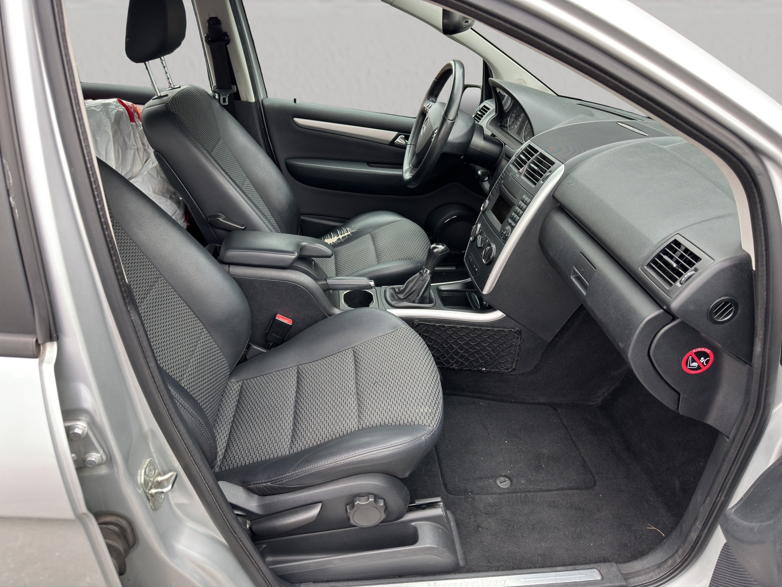 MERCEDES-BENZ A 180 (170) BlueEfficiency Classic-image-9