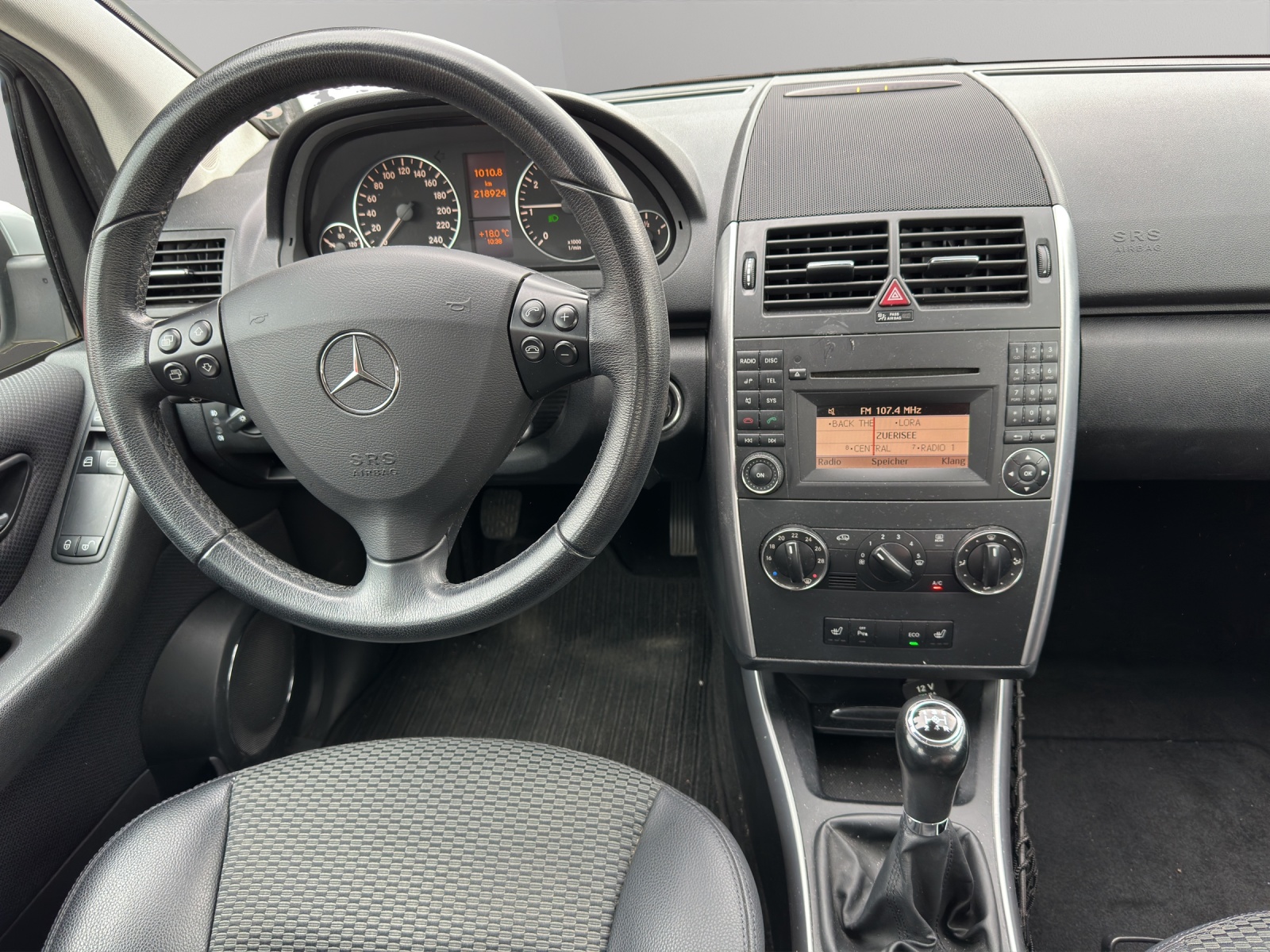 MERCEDES-BENZ A 180 (170) BlueEfficiency Classic-image-10