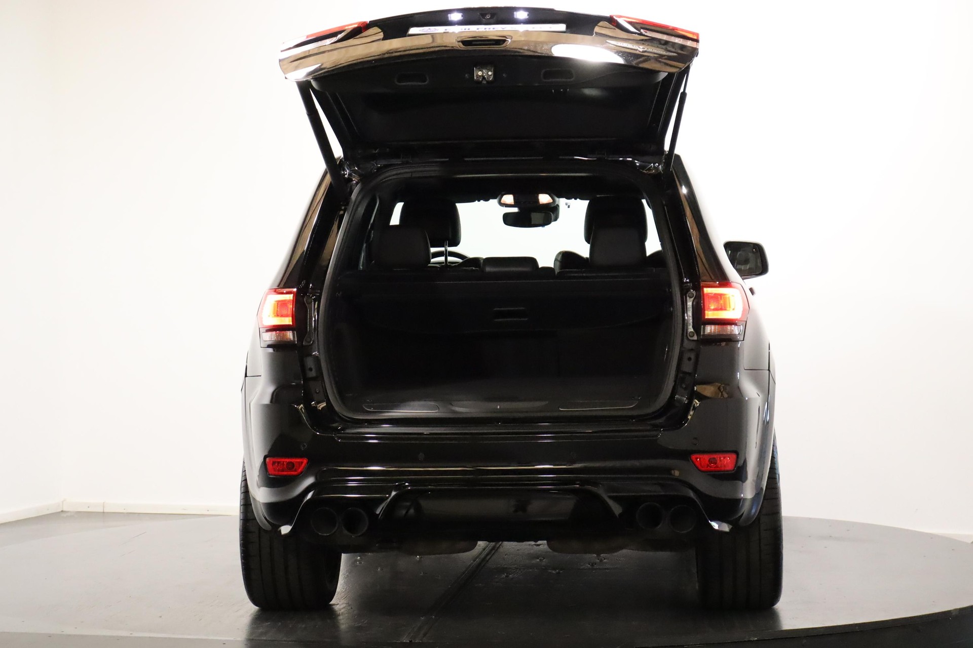 JEEP Grand Cherokee 6.2 V8 HEMI Trackhawk-image-3