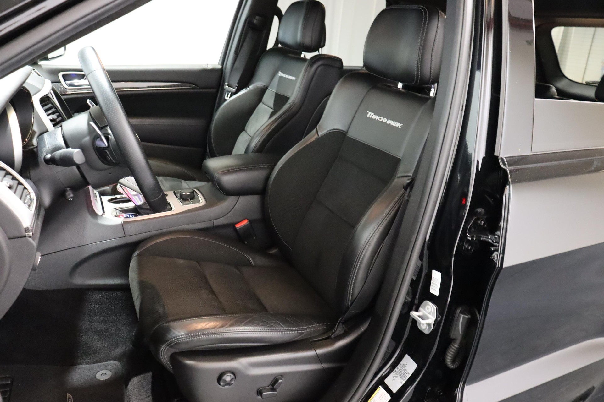 JEEP Grand Cherokee 6.2 V8 HEMI Trackhawk-image-7