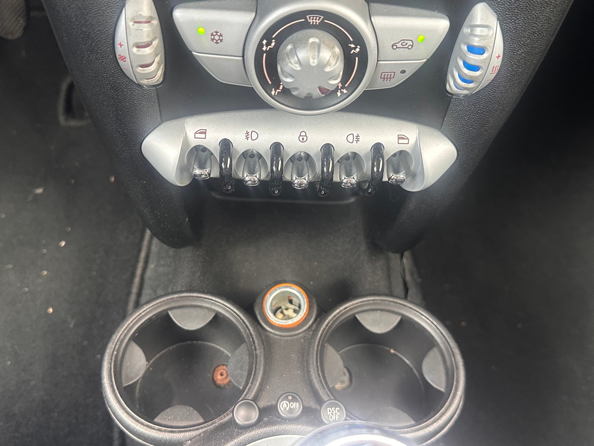 MINI Cooper One *6 Gang Schaltung*-image-14