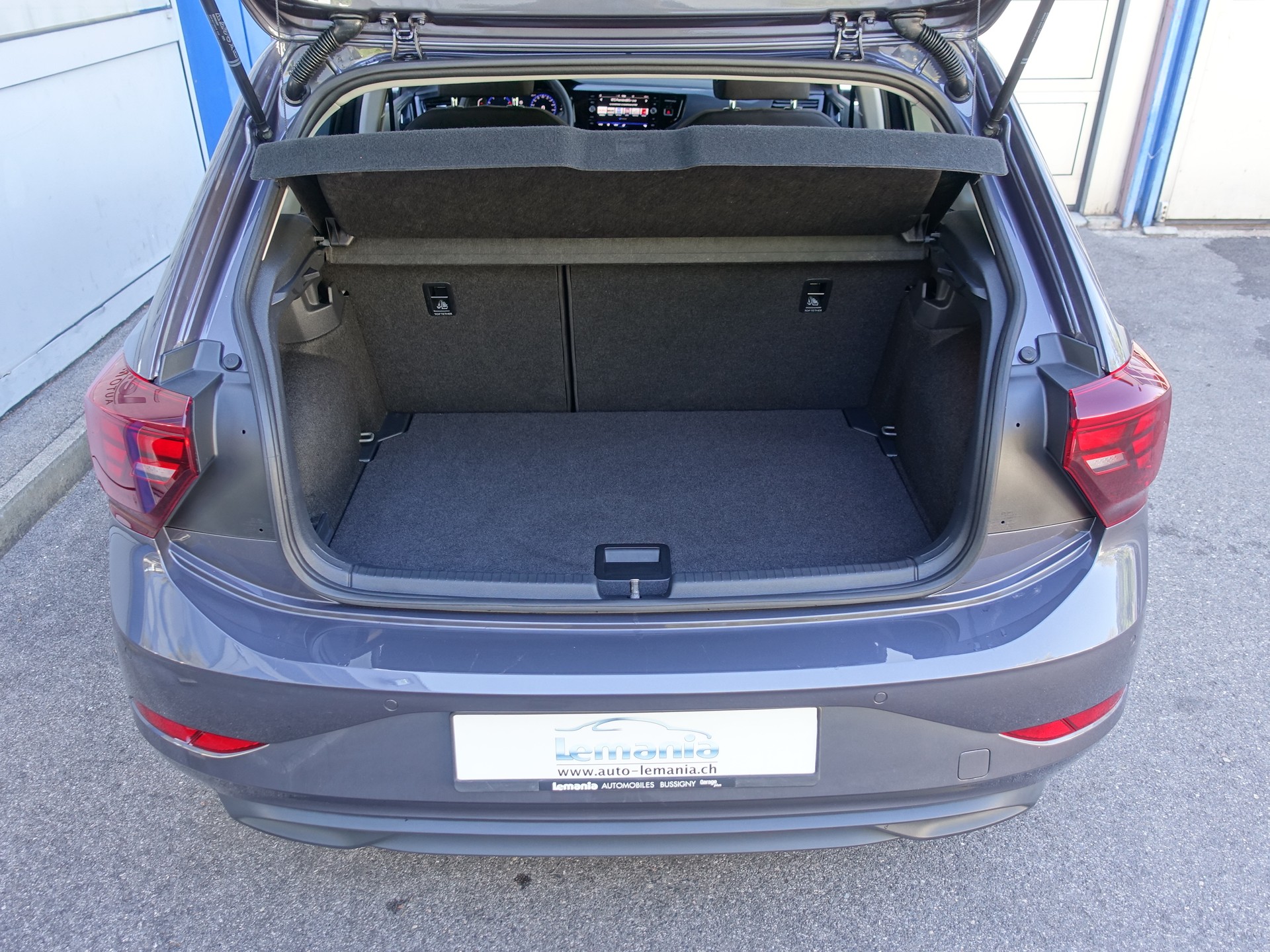 VW Polo 1.0 TSI Life DSG-image-15