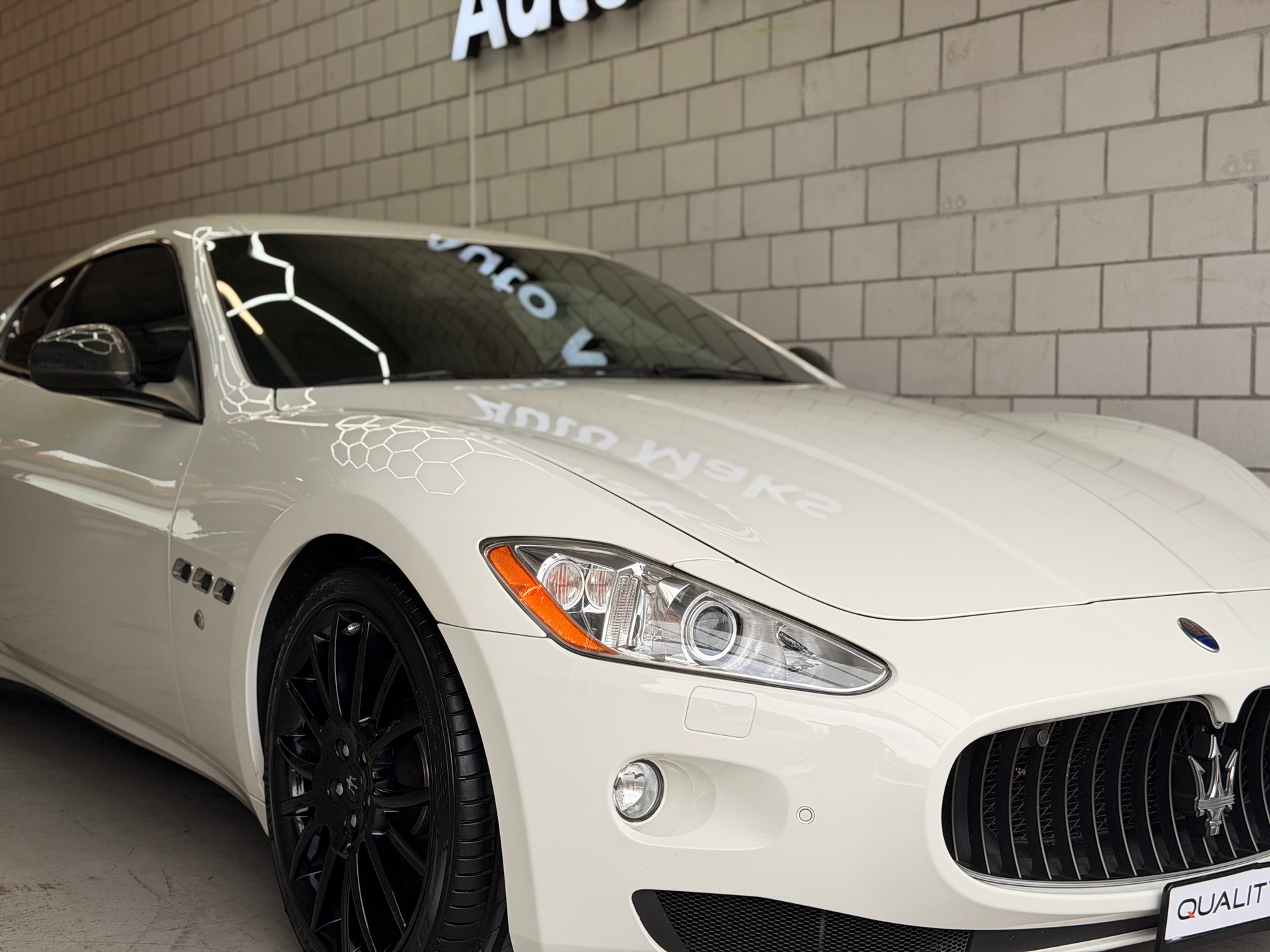 MASERATI GranTurismo S Automatica-image-3