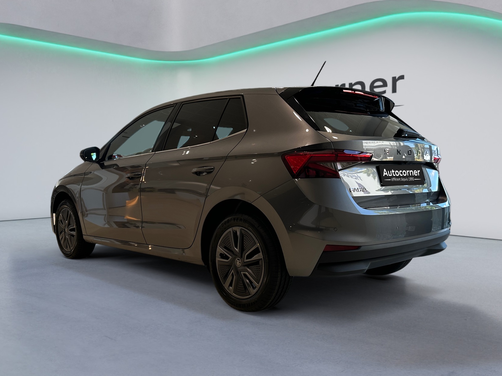 SKODA Fabia 1.0 TSI Dynamic DSG-image-2
