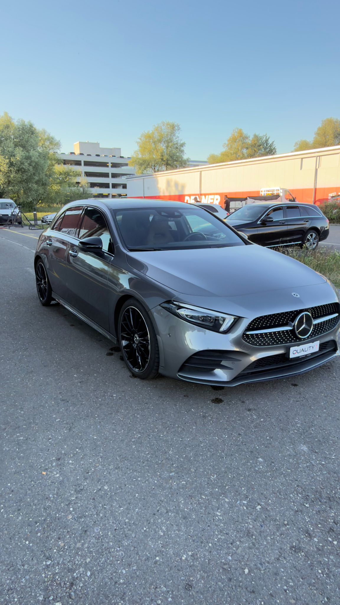 MERCEDES-BENZ A 200 AMG Line 7G-DCT-image-1