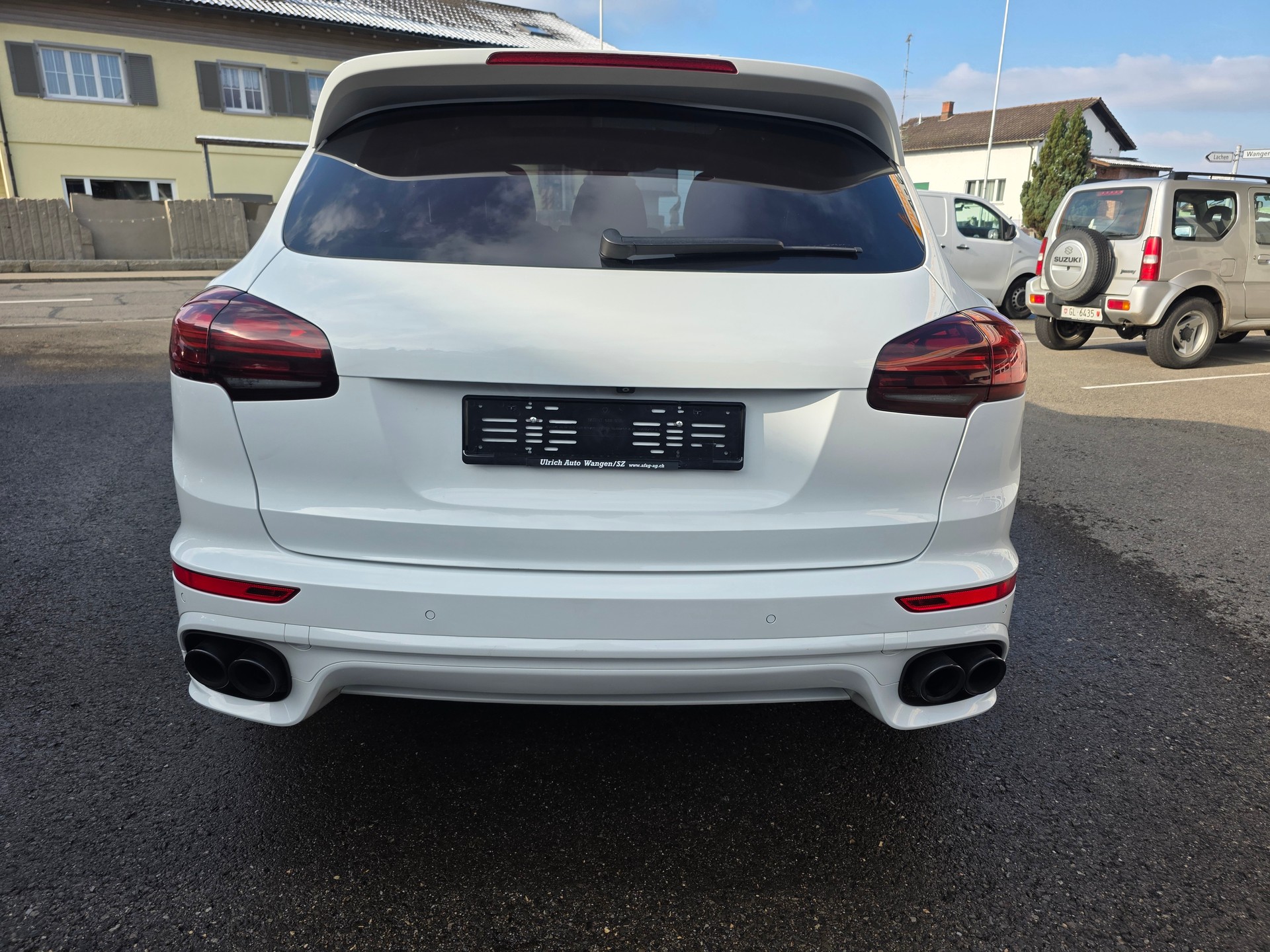 PORSCHE Cayenne Turbo S-image-8