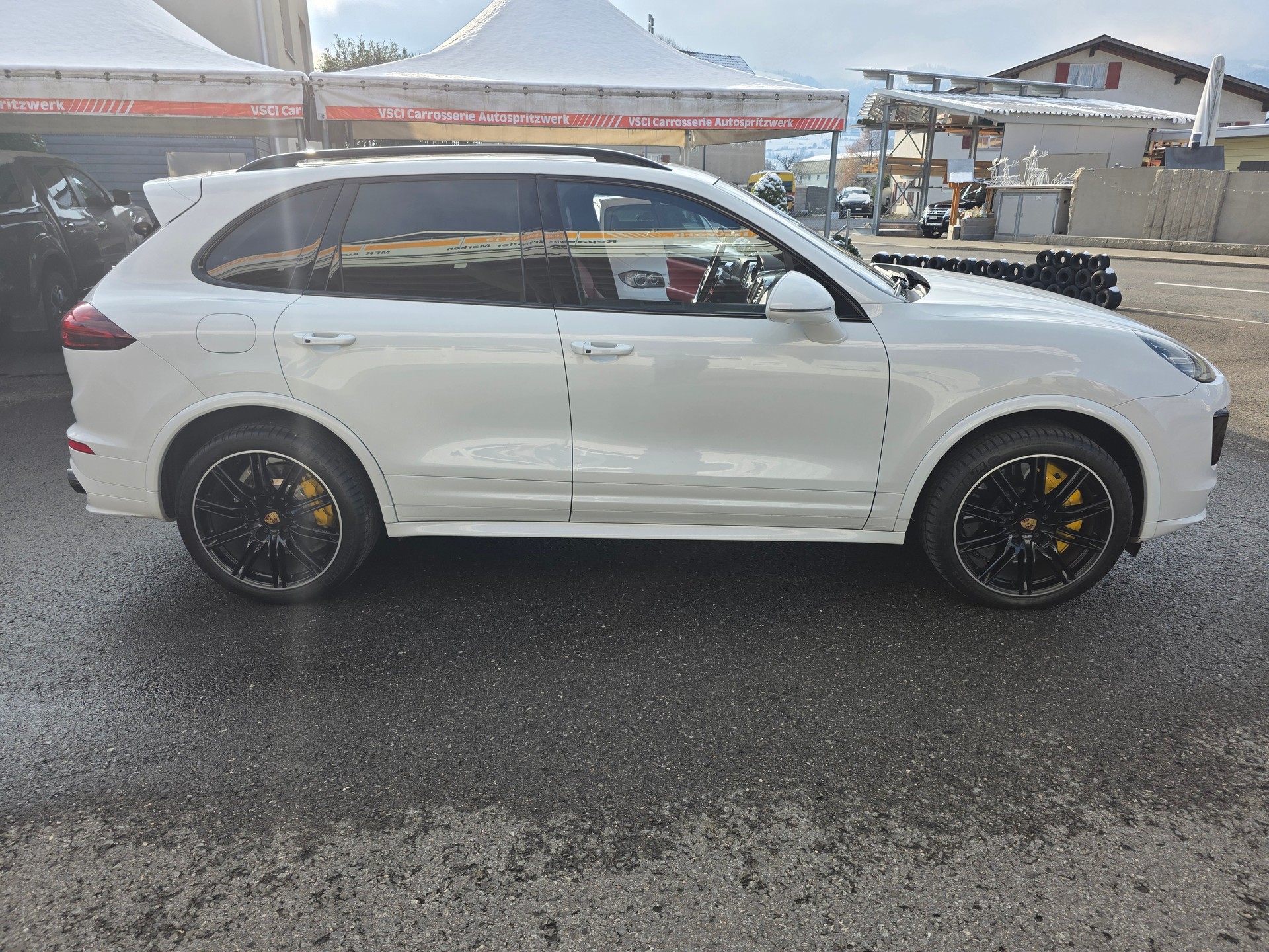 PORSCHE Cayenne Turbo S-image-3