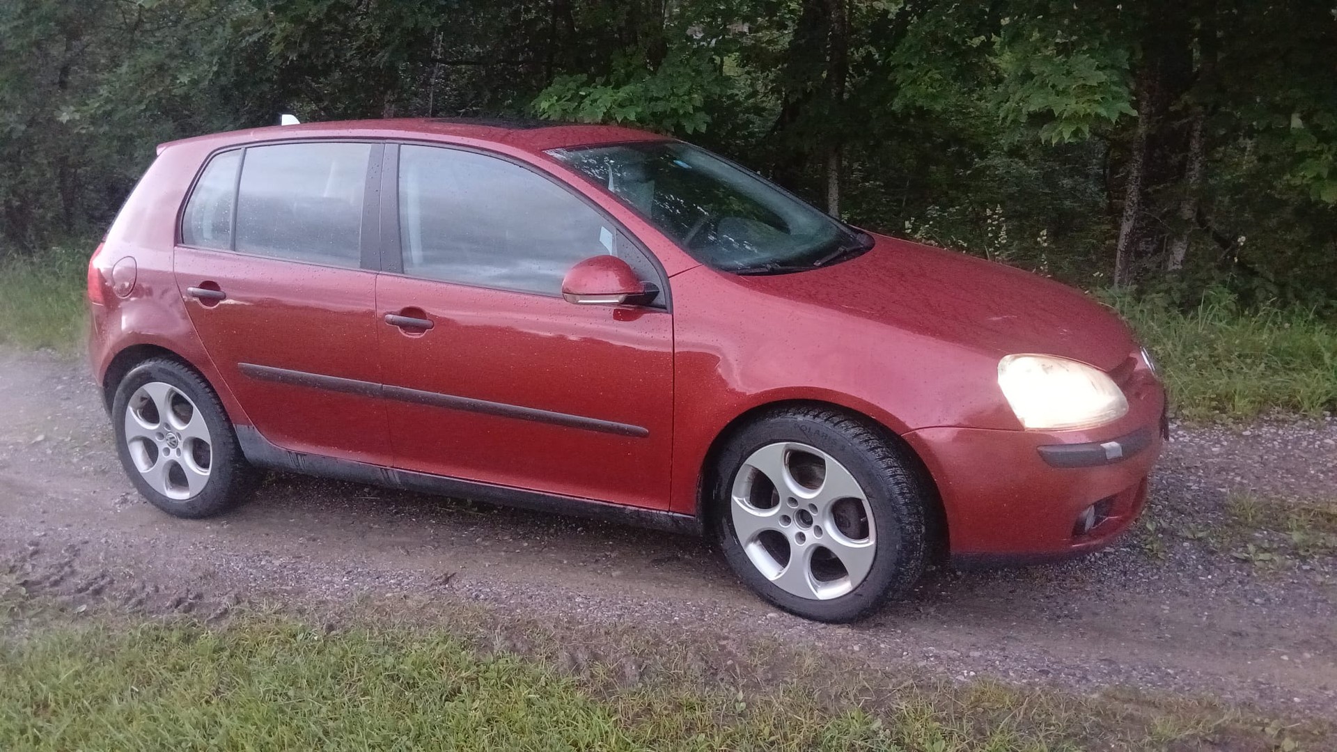 VW GOLF-image-7