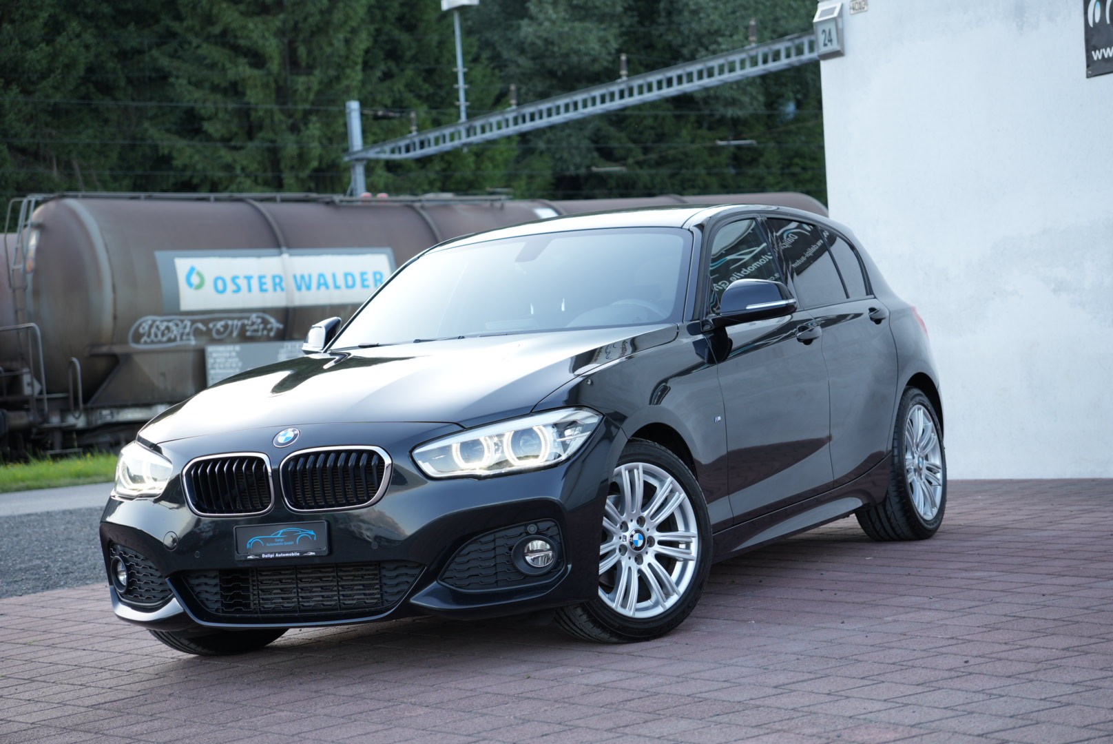 BMW 118i M Sport (CH)-image-5
