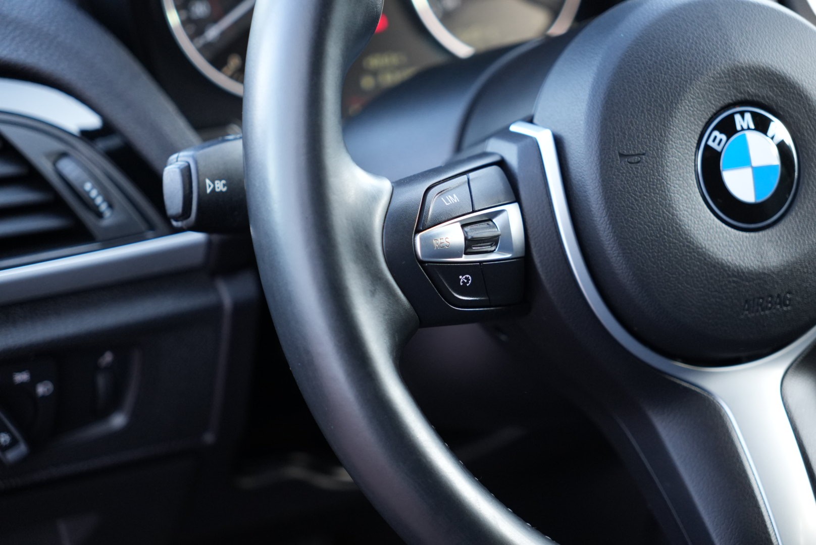 BMW 118i M Sport (CH)-image-14