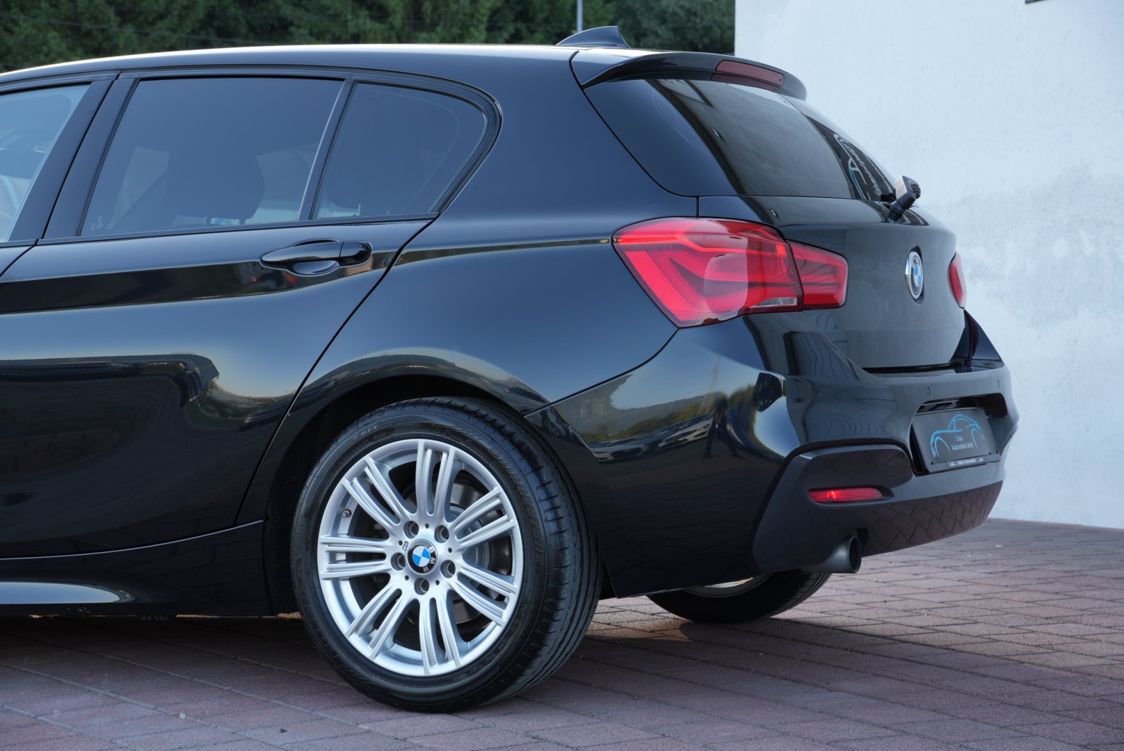 BMW 118i M Sport (CH)-image-9