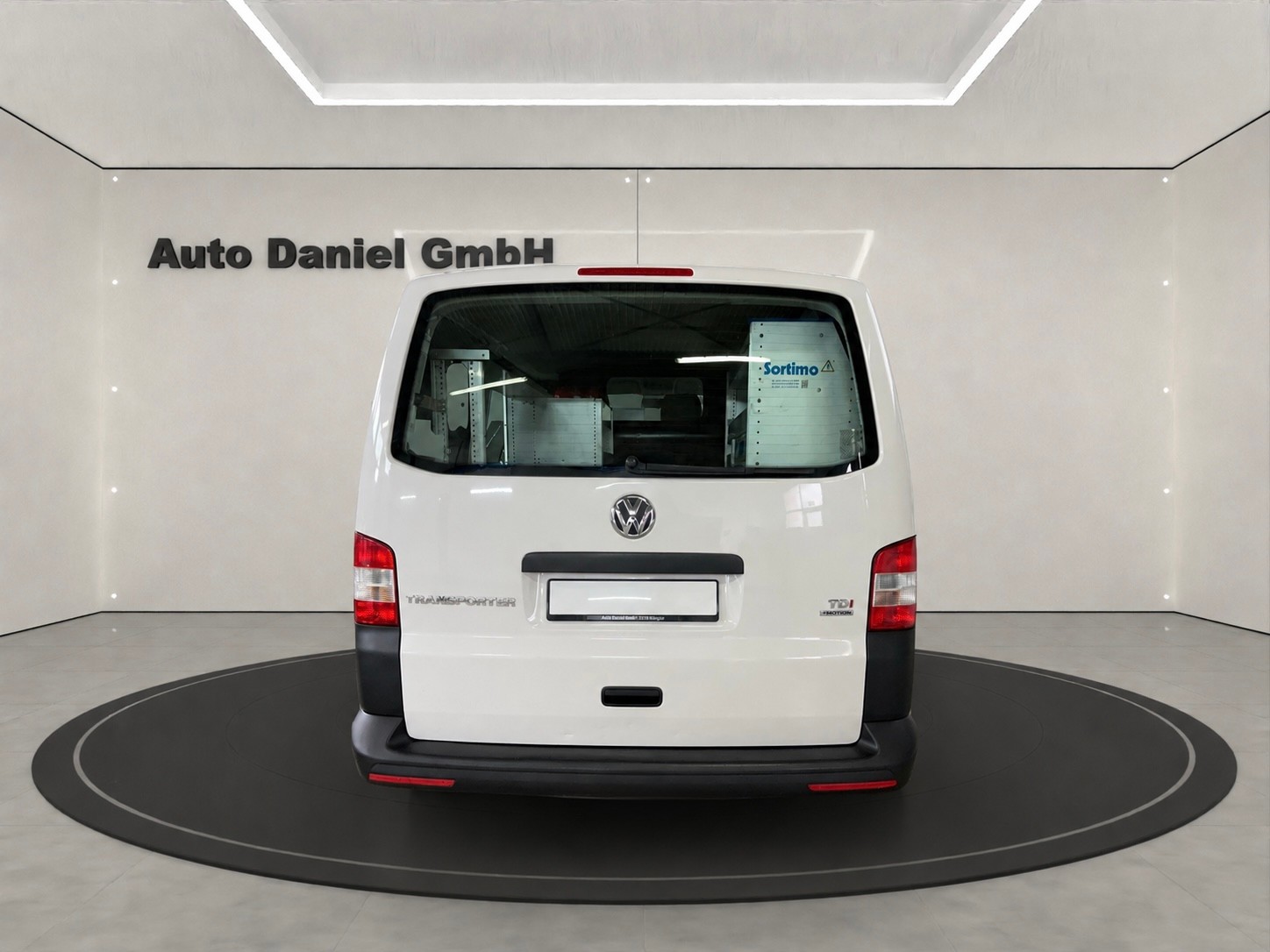 VW T5 2.0 TDI 4Motion, 140 PS ( Mit Sortimo Regale )-image-5