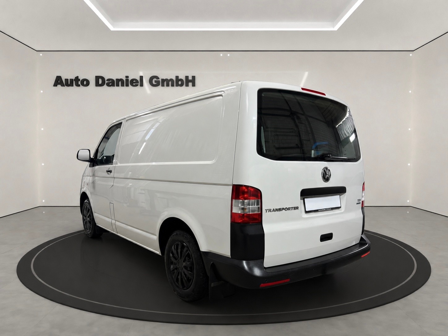 VW T5 2.0 TDI 4Motion, 140 PS ( Mit Sortimo Regale )-image-6