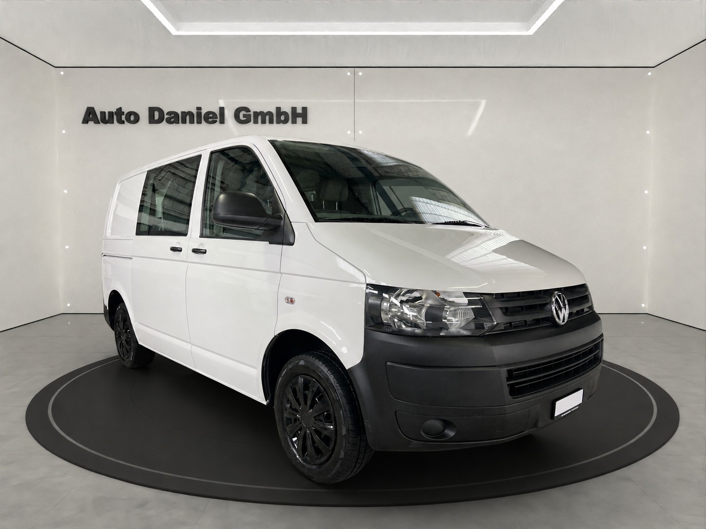 VW T5 2.0 TDI 4Motion, 140 PS ( Mit Sortimo Regale )-image-2