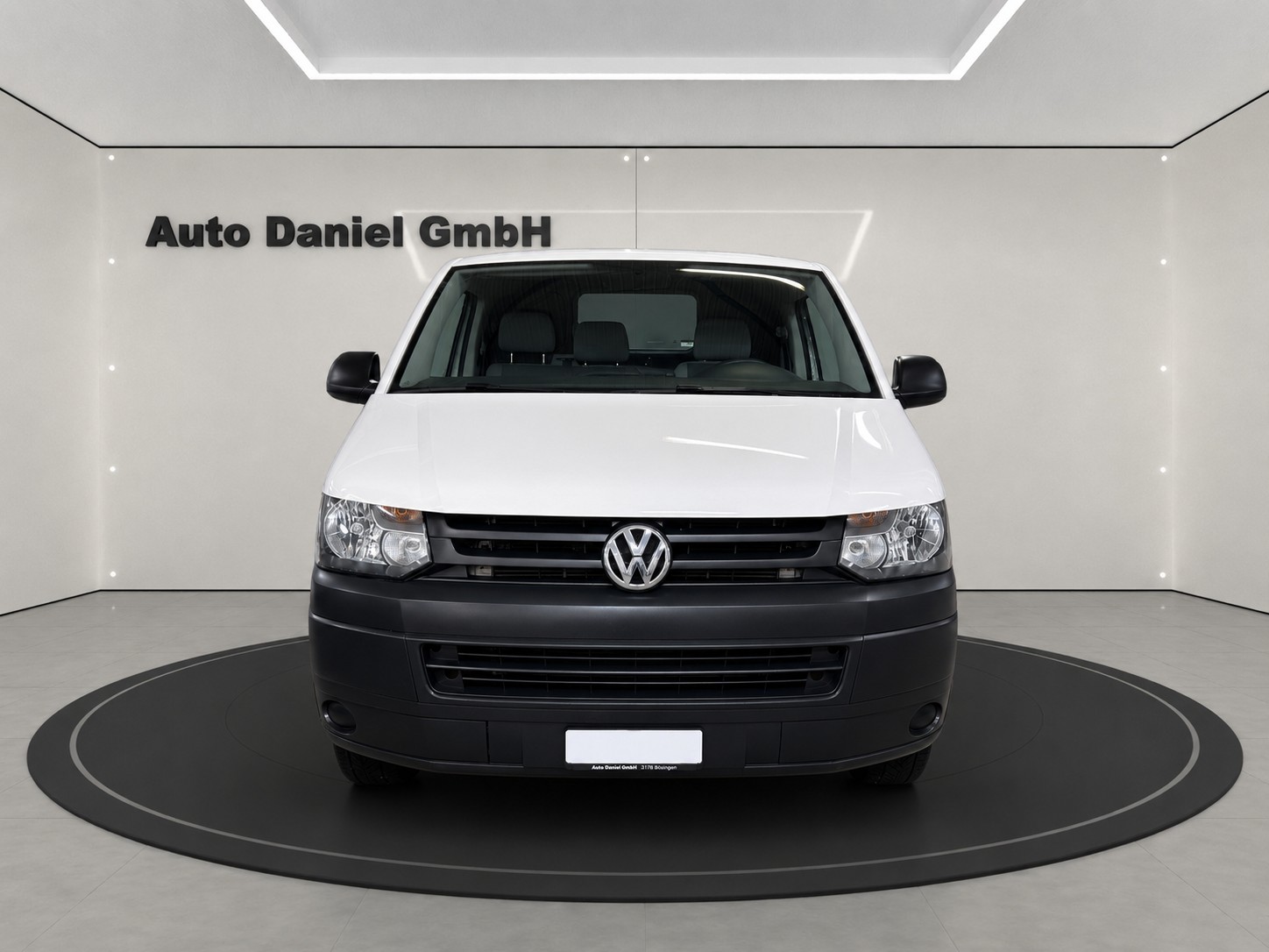 VW T5 2.0 TDI 4Motion, 140 PS ( Mit Sortimo Regale )-image-1