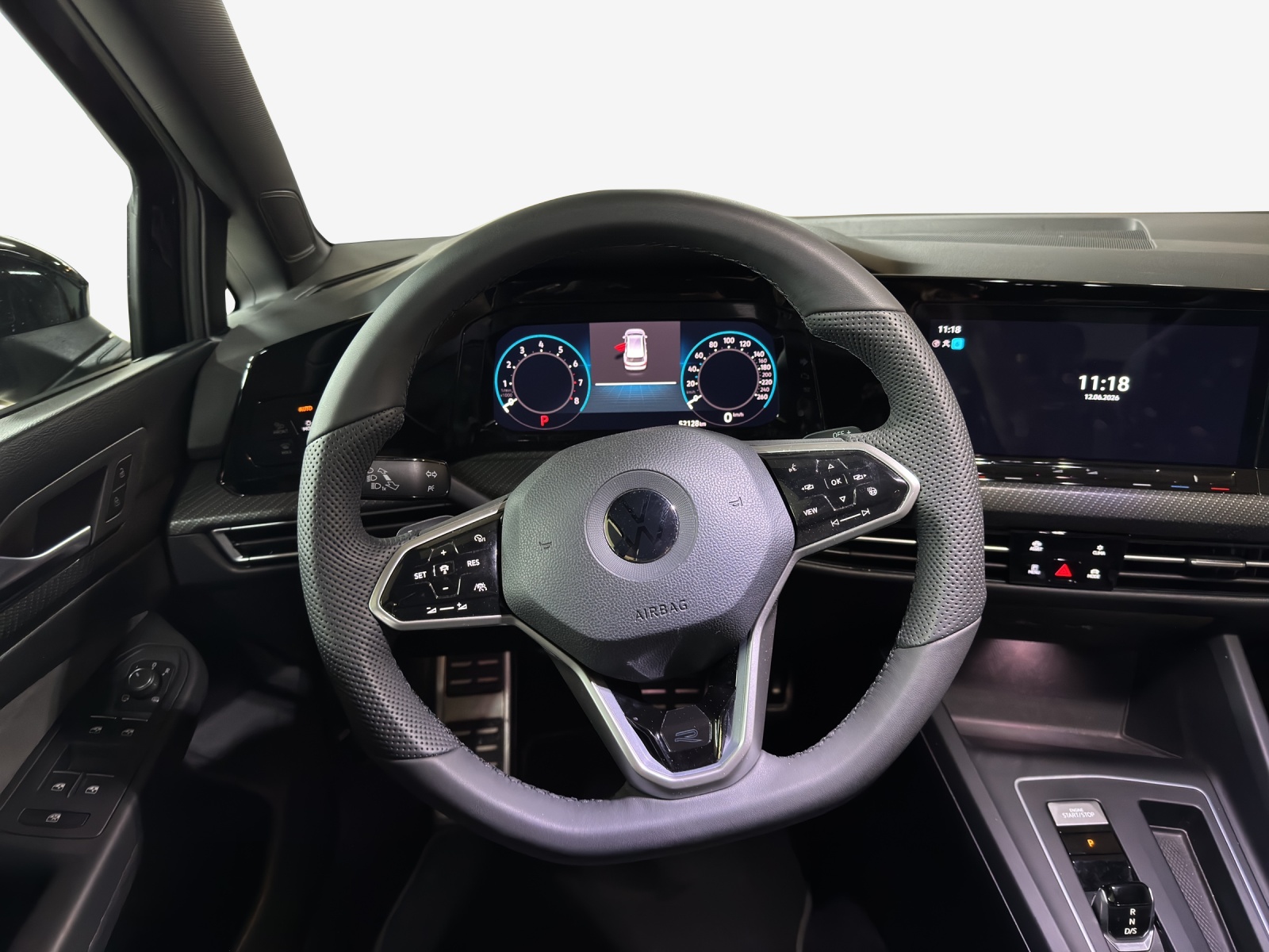 VW Golf Variant 1.5 eTSI mHEV R-Line-image-9