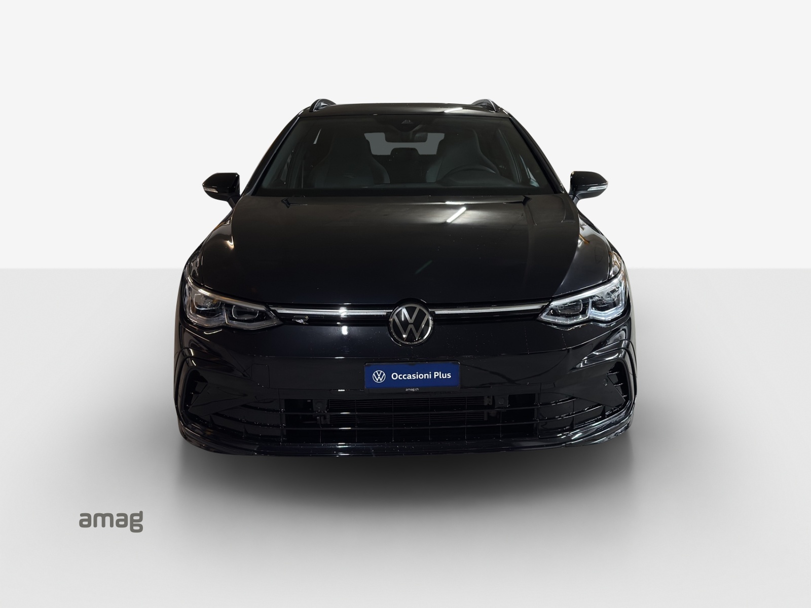 VW Golf Variant 1.5 eTSI mHEV R-Line-image-6