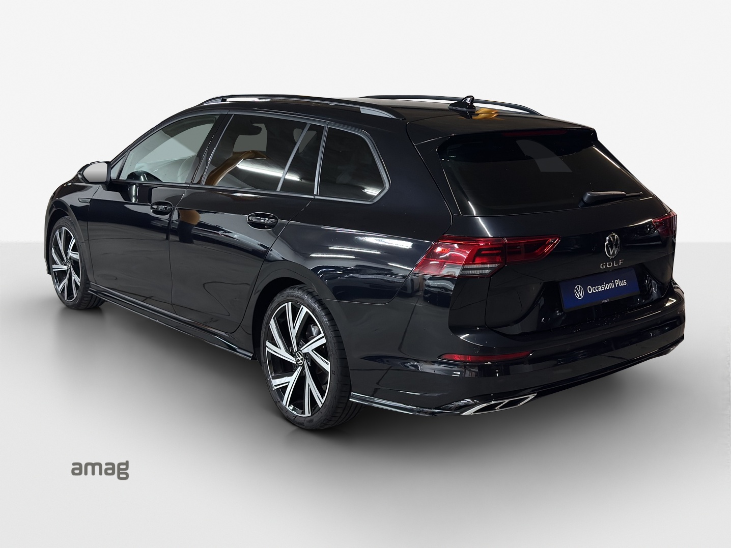 VW Golf Variant 1.5 eTSI mHEV R-Line-image-2