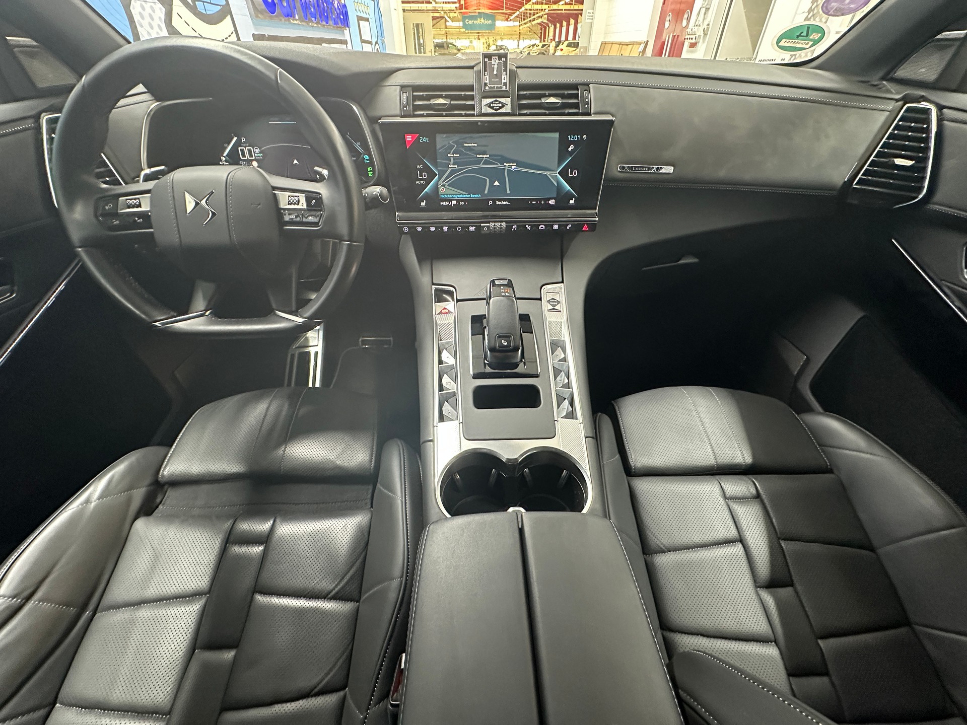 DS AUTOMOBILES DS 7 Crossback E-Tense 300 4x4 Louvre-image-8