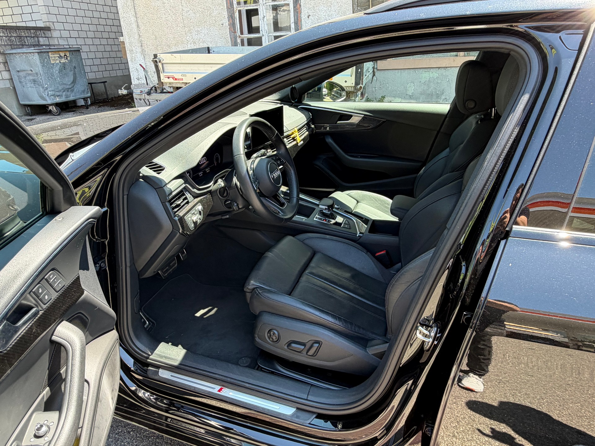 AUDI A4 Avant 40 TDI advanced Attraction quattro S-tronic-image-6