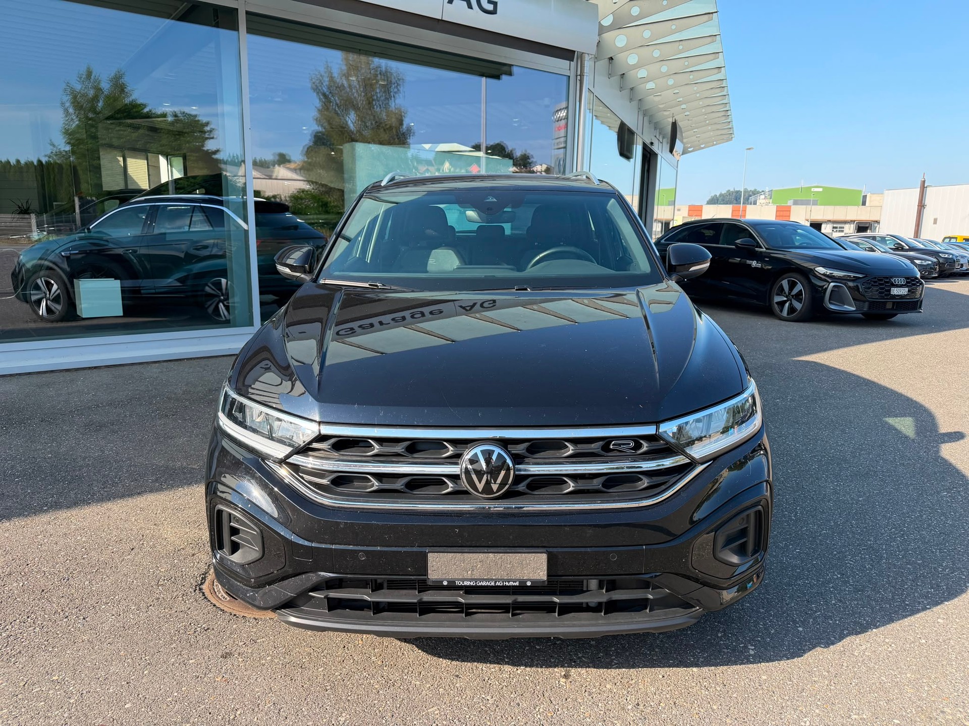 VW T-Roc 2.0 TSI R-Line DSG 4Motion-image-7