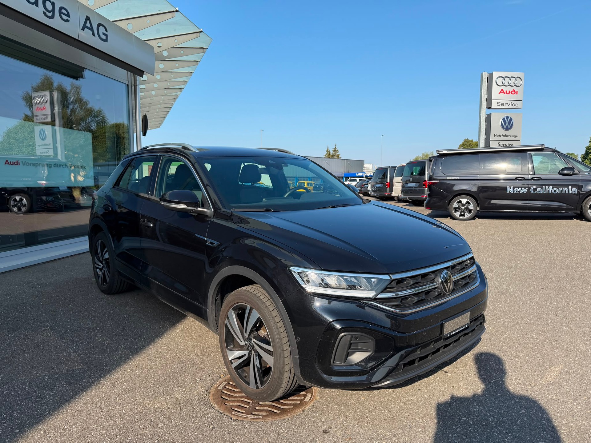 VW T-Roc 2.0 TSI R-Line DSG 4Motion-image-6