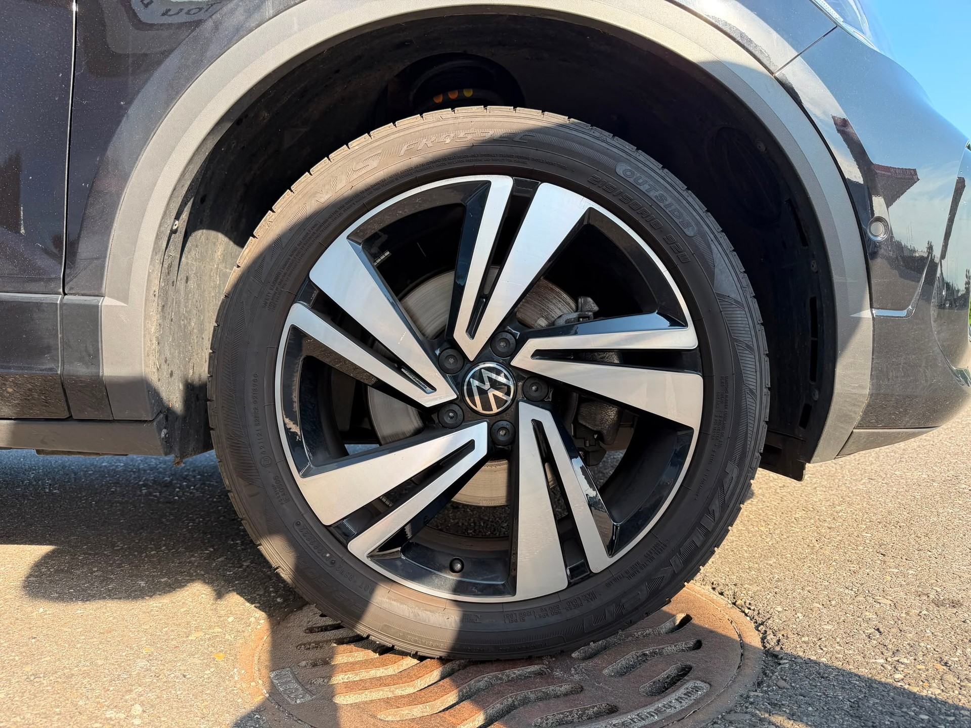 VW T-Roc 2.0 TSI R-Line DSG 4Motion-image-9