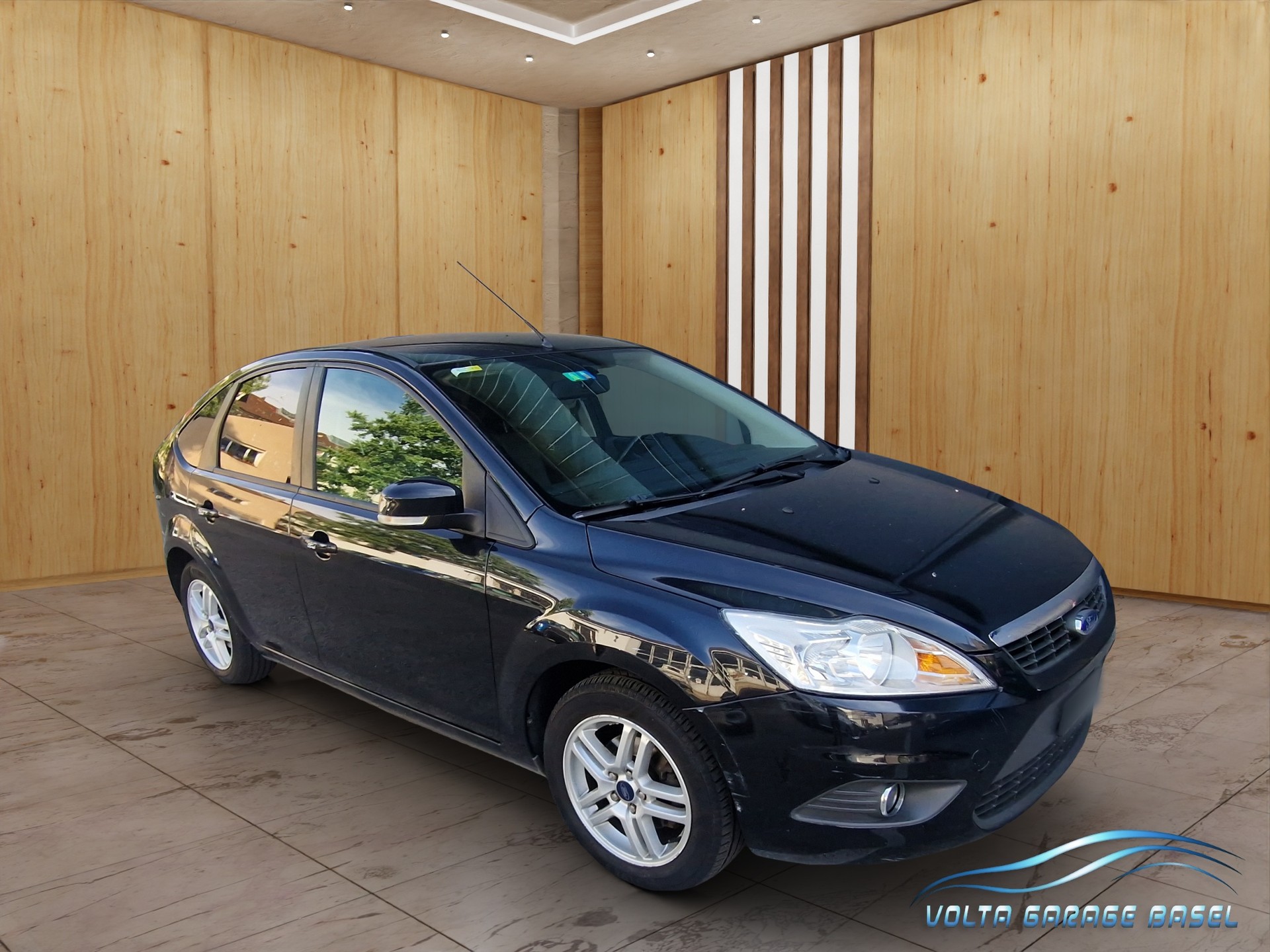FORD Focus 1.8i Carving-image-0