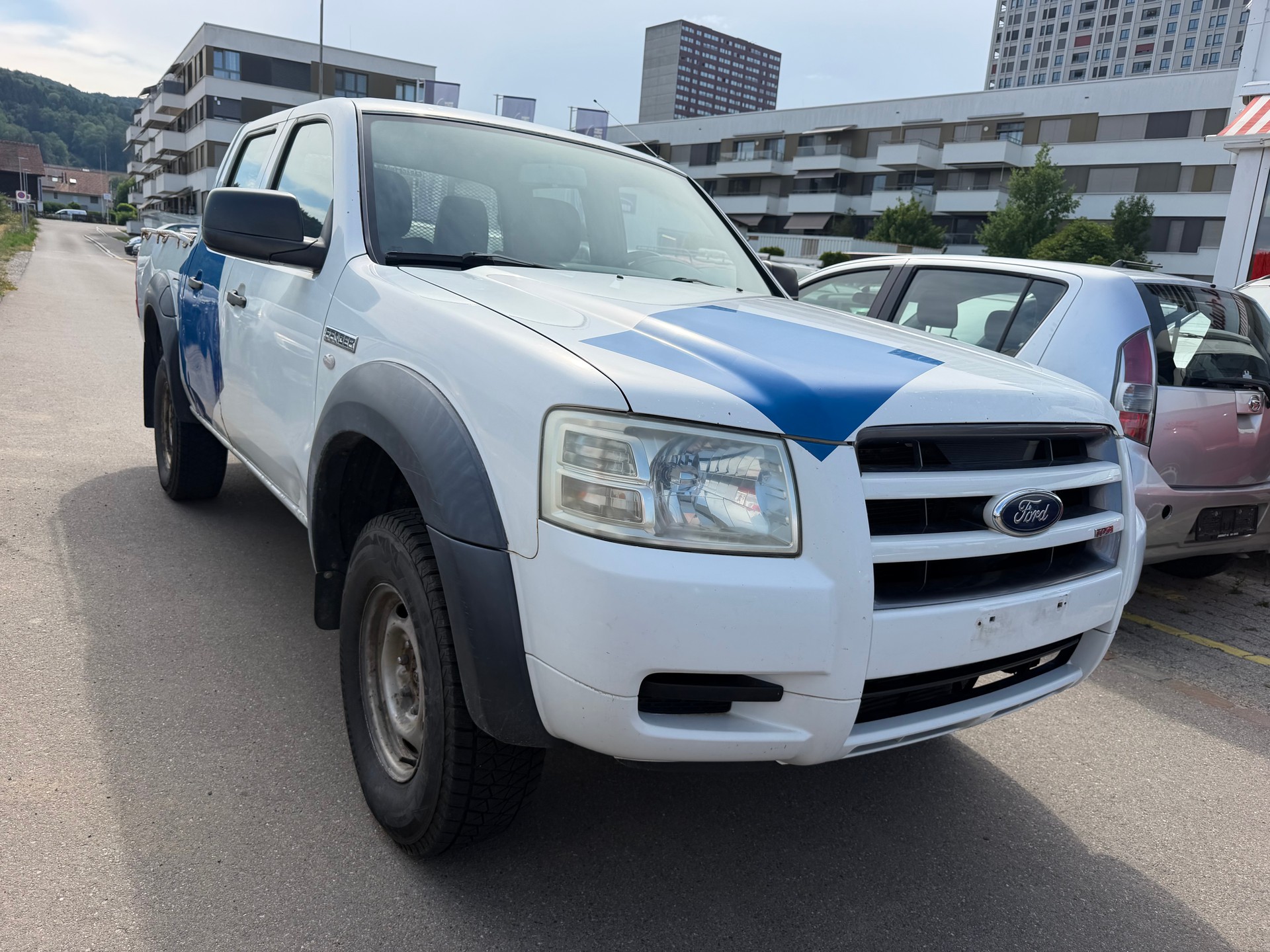 FORD Ranger Limited 2.5 TDCi 4x4-image-1