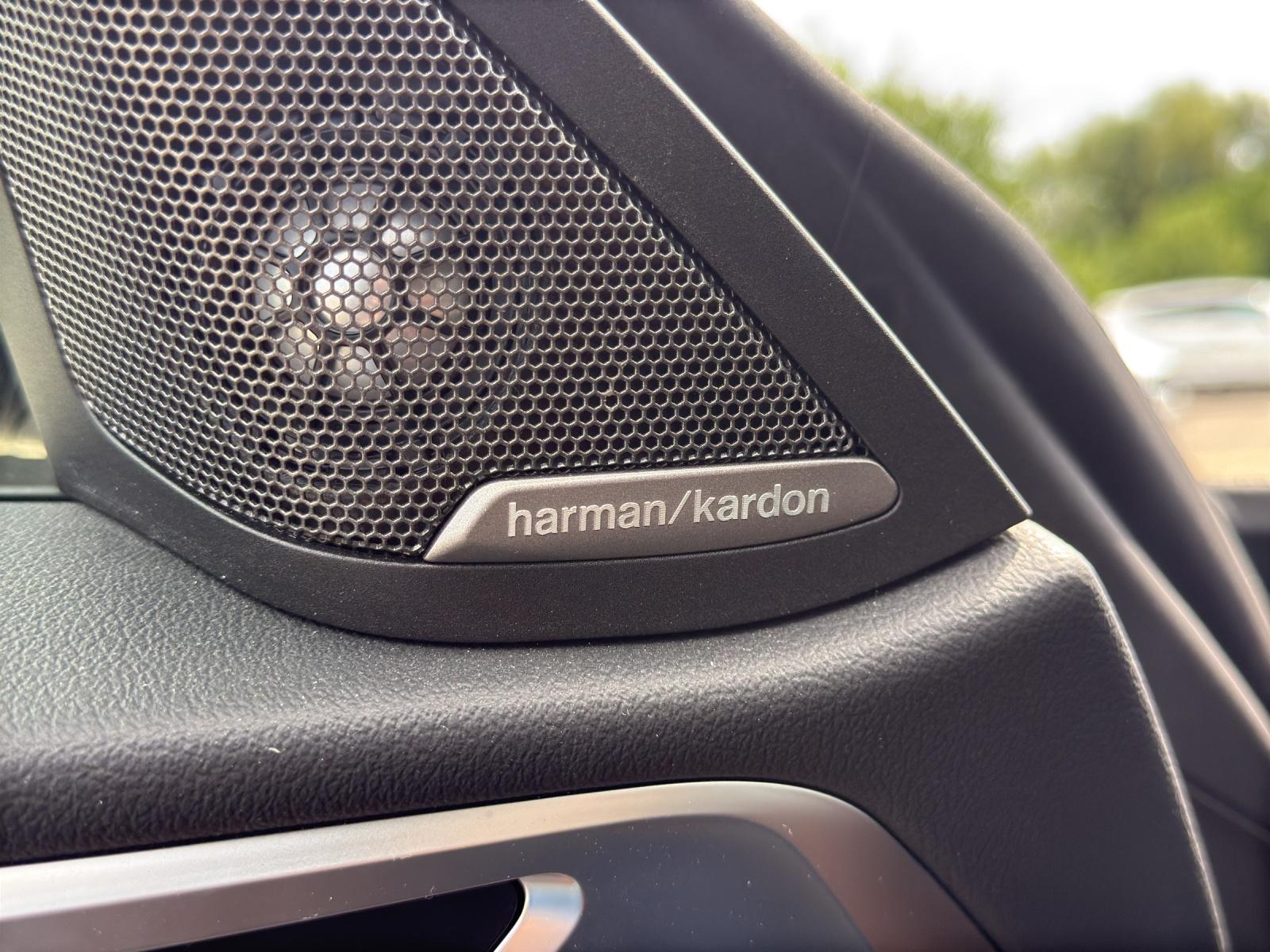BMW i4 M50-image-19