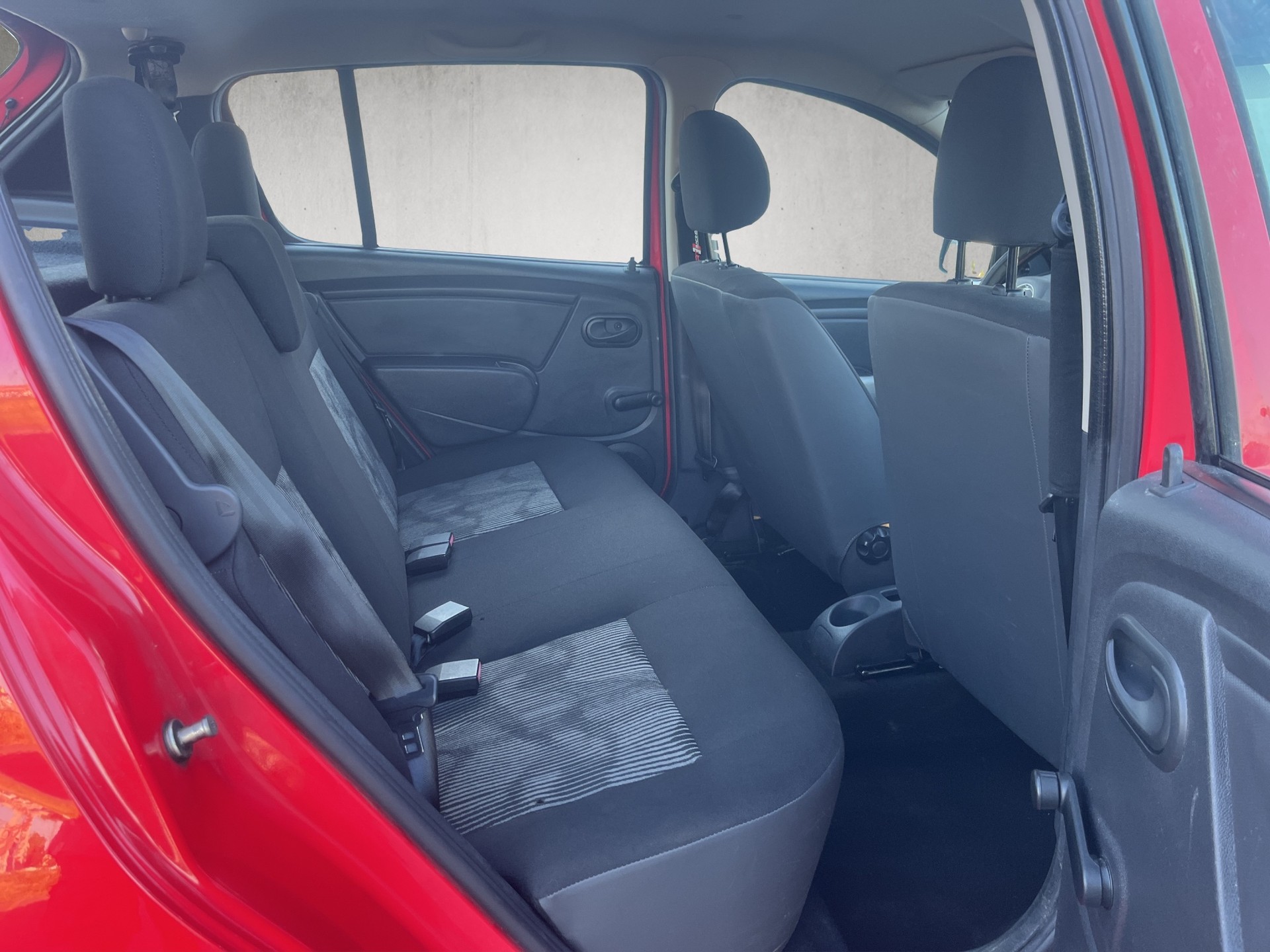 DACIA Sandero 1.2 Ambiance-image-12