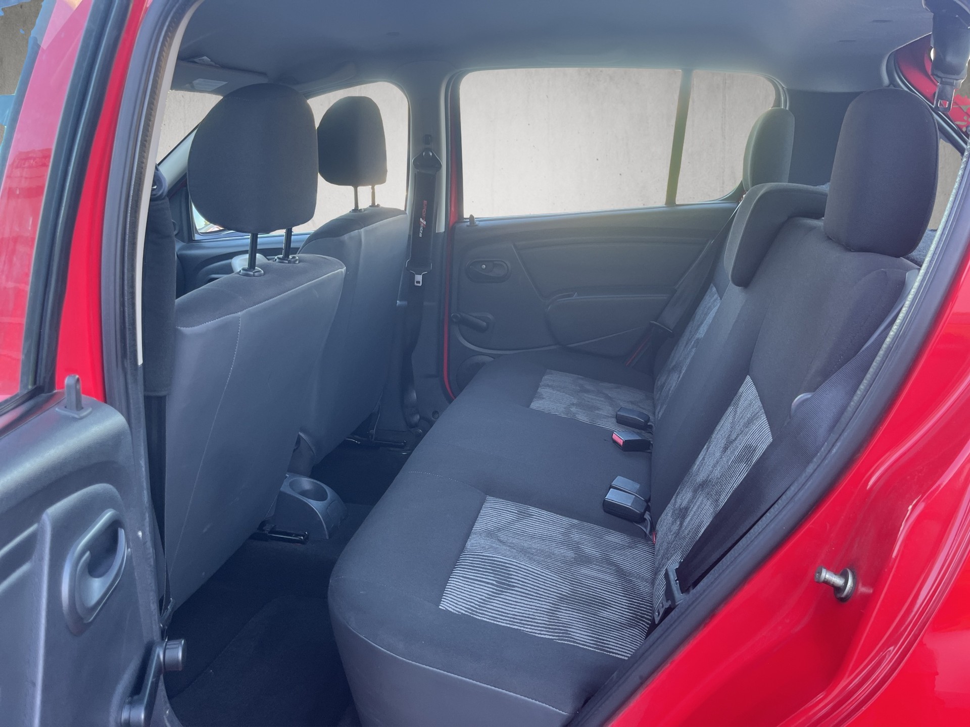 DACIA Sandero 1.2 Ambiance-image-11