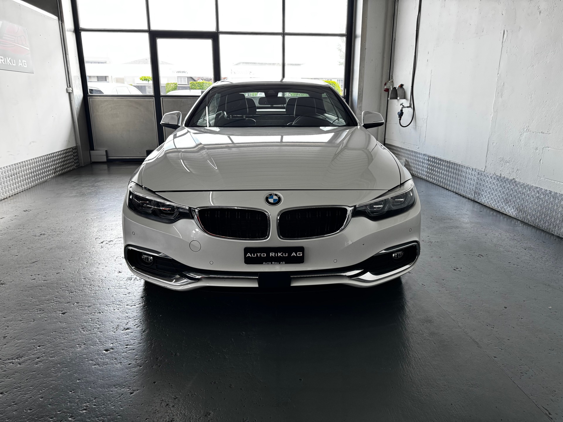 BMW 420d Cabriolet Luxury Line Steptronic-image-7