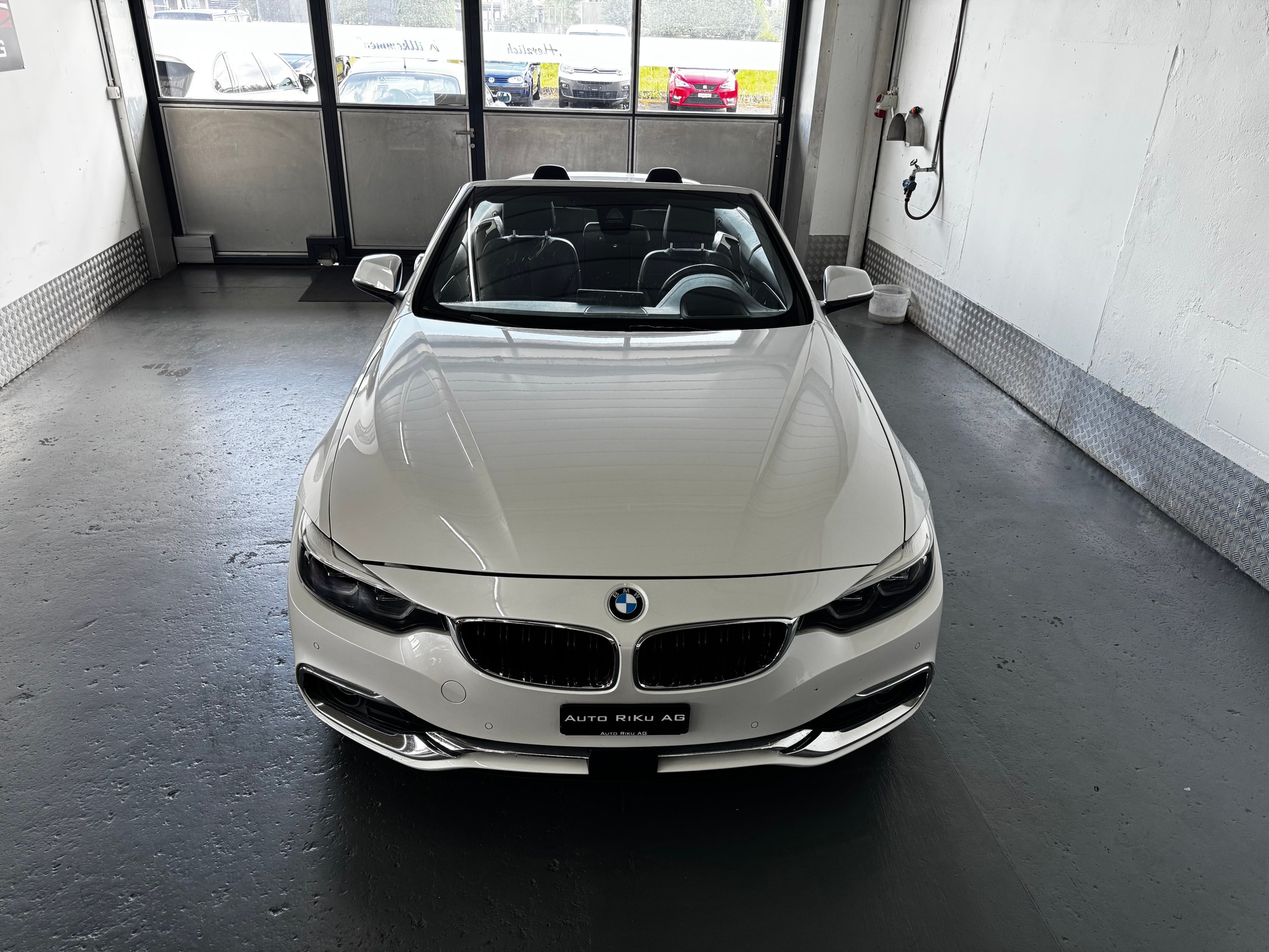 BMW 420d Cabriolet Luxury Line Steptronic-image-6