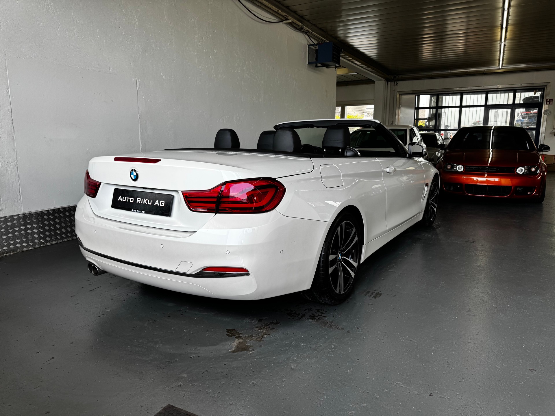 BMW 420d Cabriolet Luxury Line Steptronic-image-17