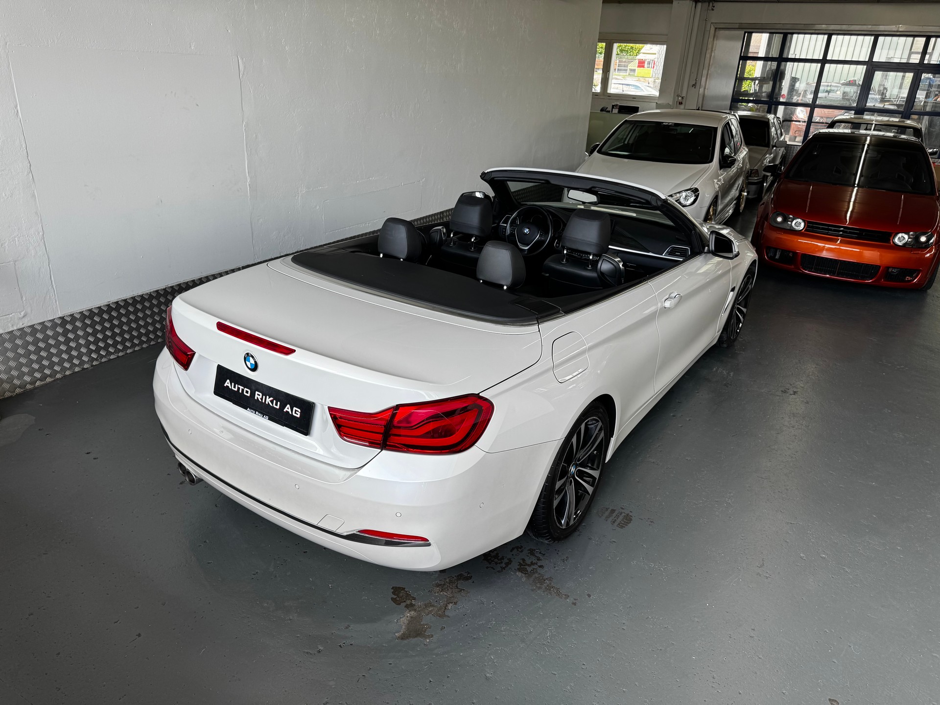 BMW 420d Cabriolet Luxury Line Steptronic-image-15