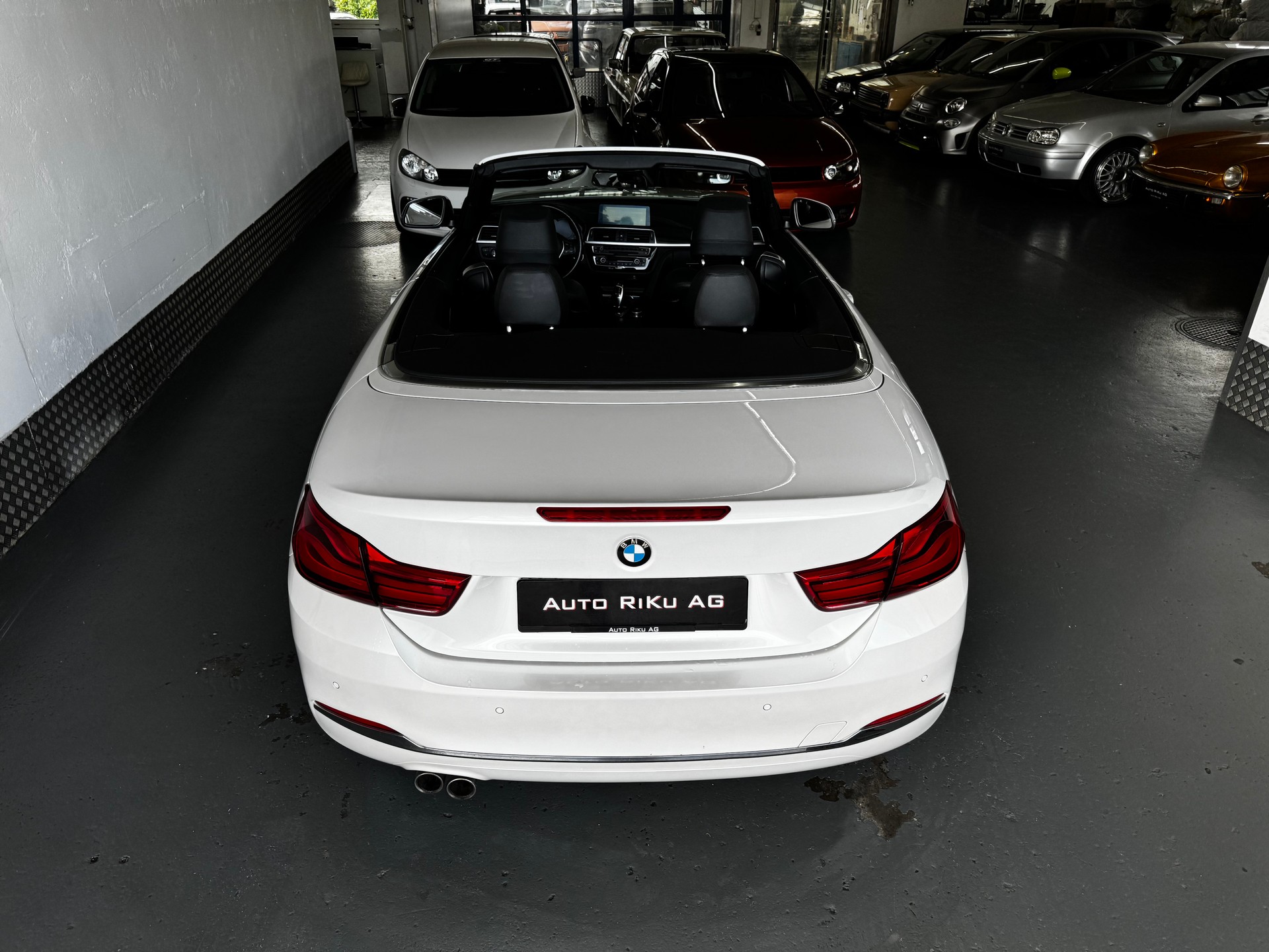 BMW 420d Cabriolet Luxury Line Steptronic-image-19