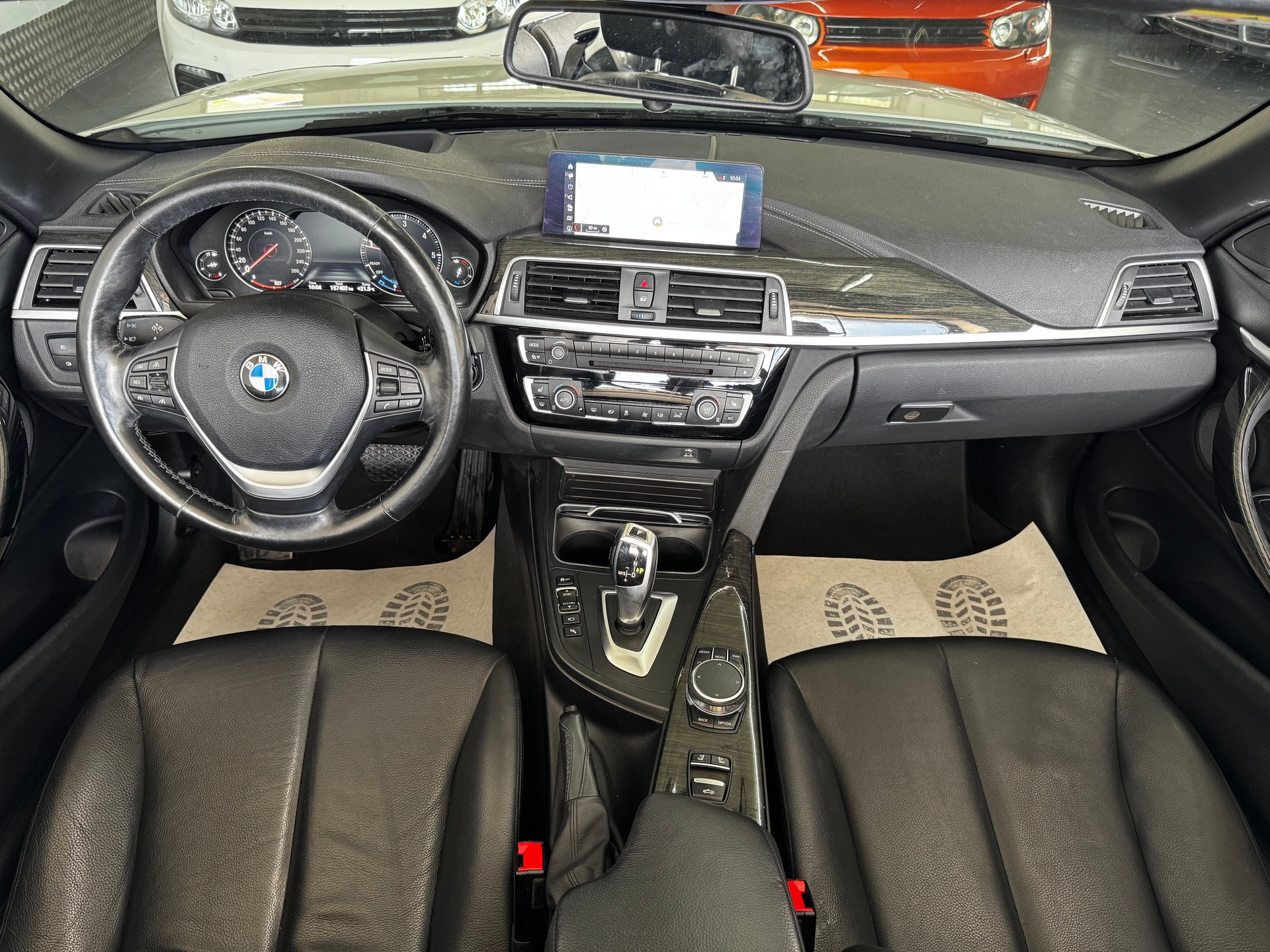 BMW 420d Cabriolet Luxury Line Steptronic-image-25