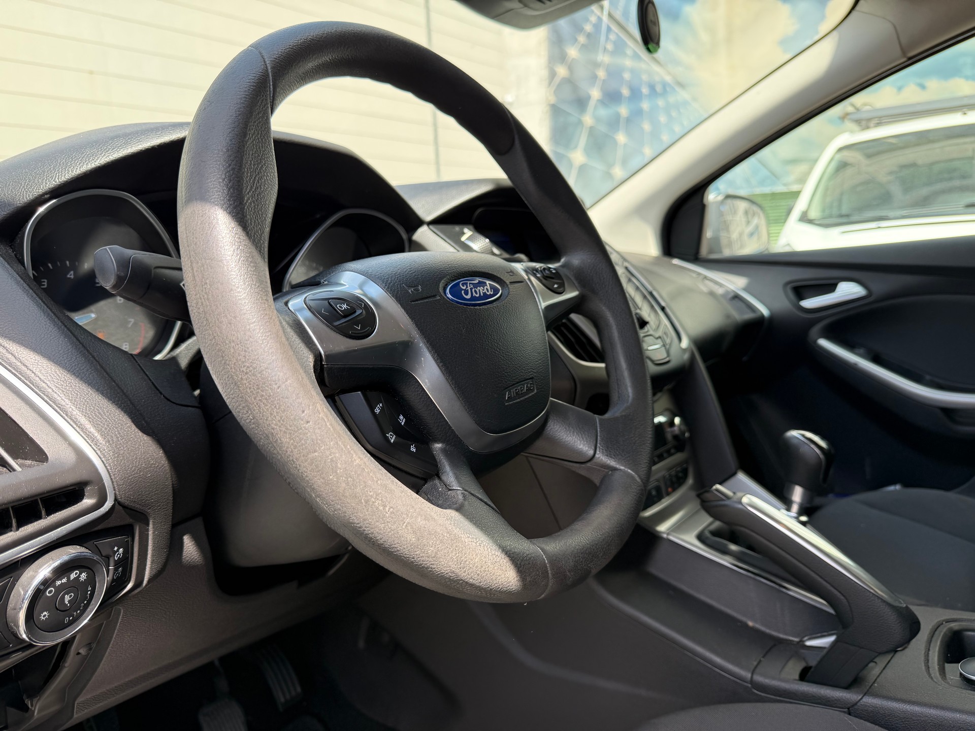FORD Focus 1.0 SCTi Carving-image-5
