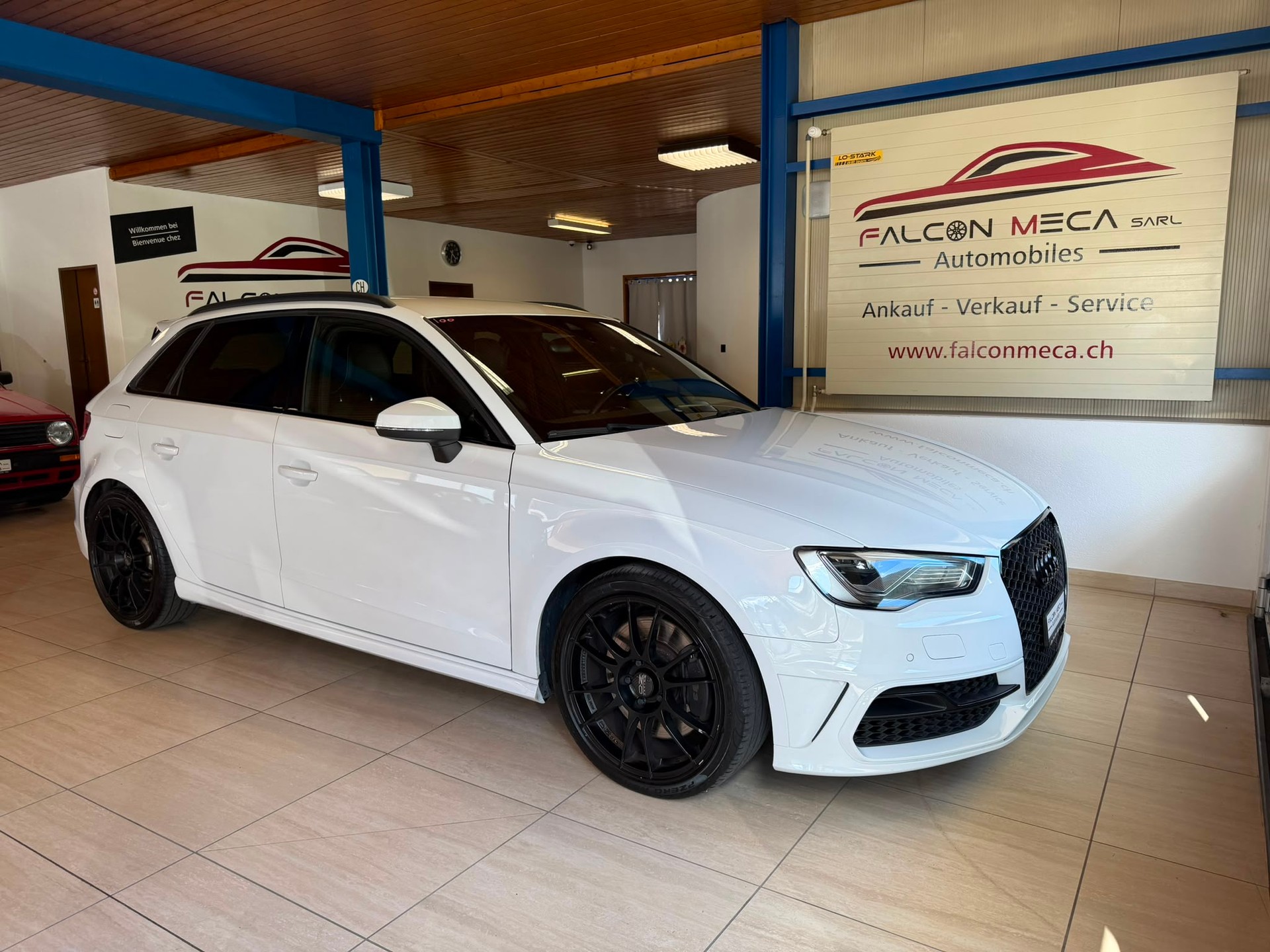 AUDI S3 Sportback 2.0 TFSI quattro S-tronic-image-0
