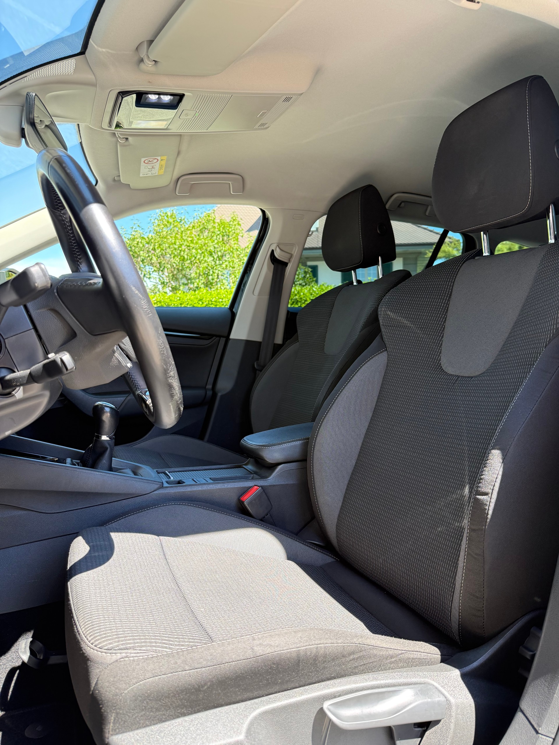 SKODA 2.0 TDI Ambition-image-5