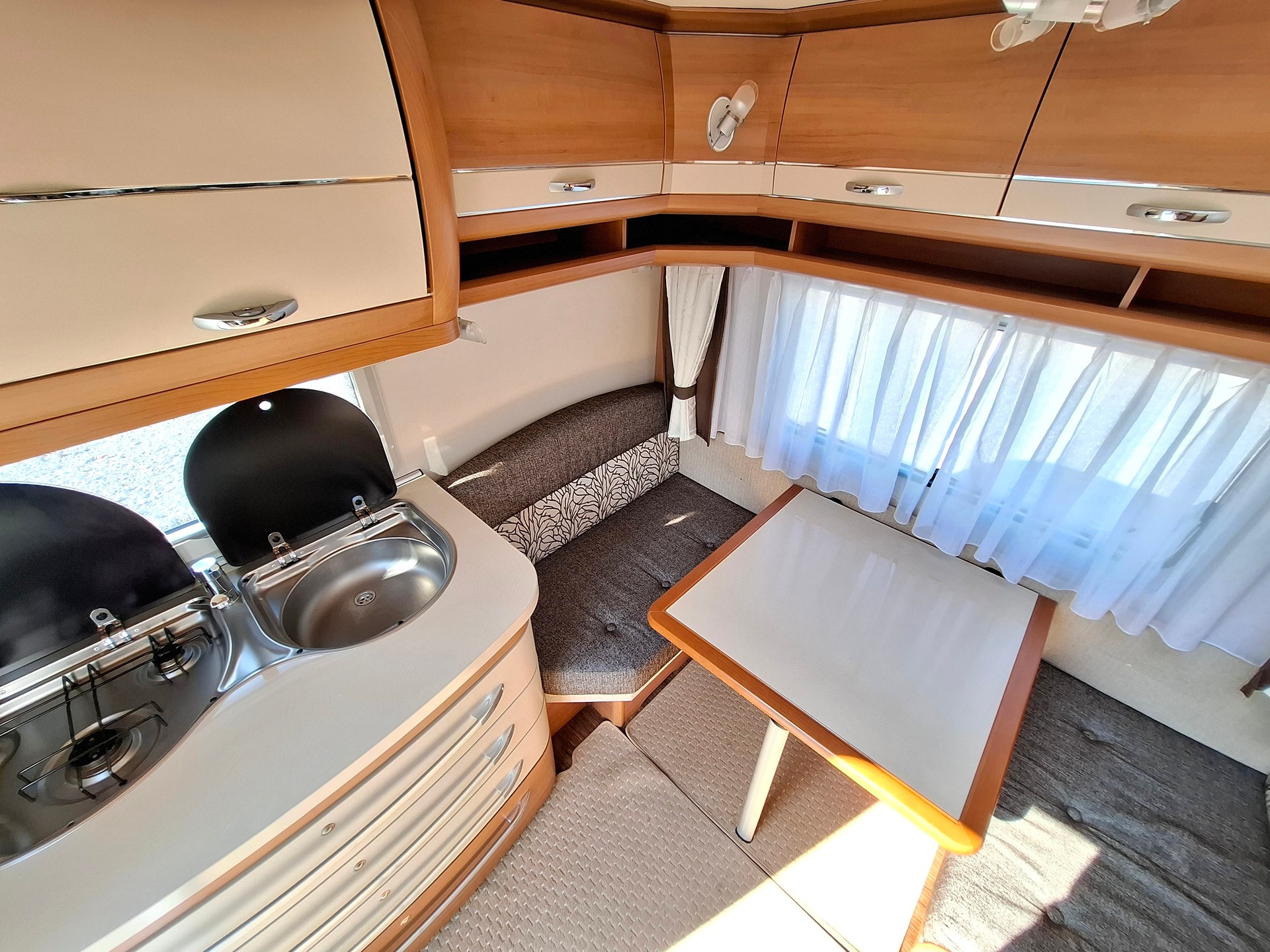 HOBBY excellent 490SFf - mit Queensbett-image-8