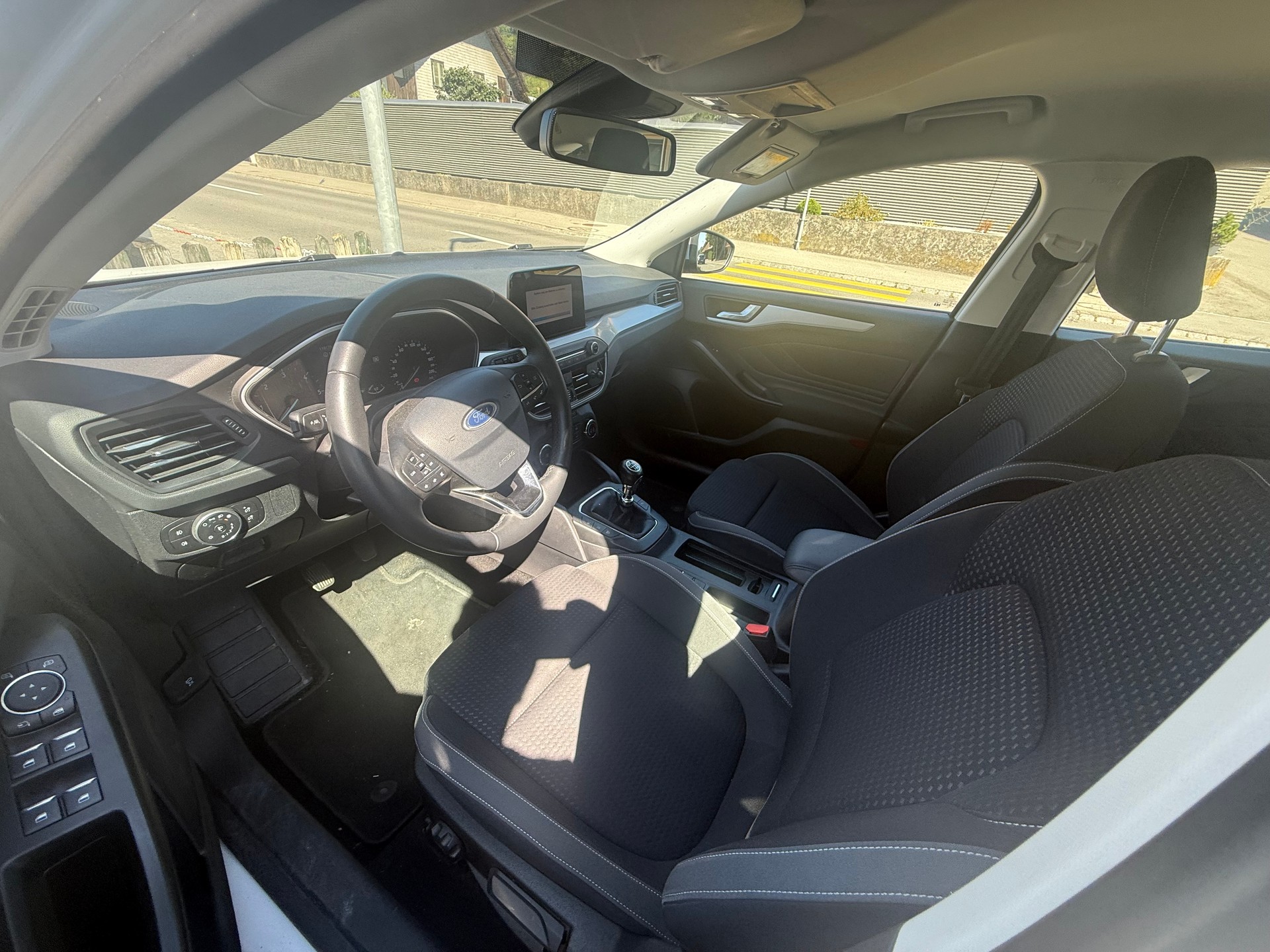 FORD Focus 1.5 TDCi Active-image-7