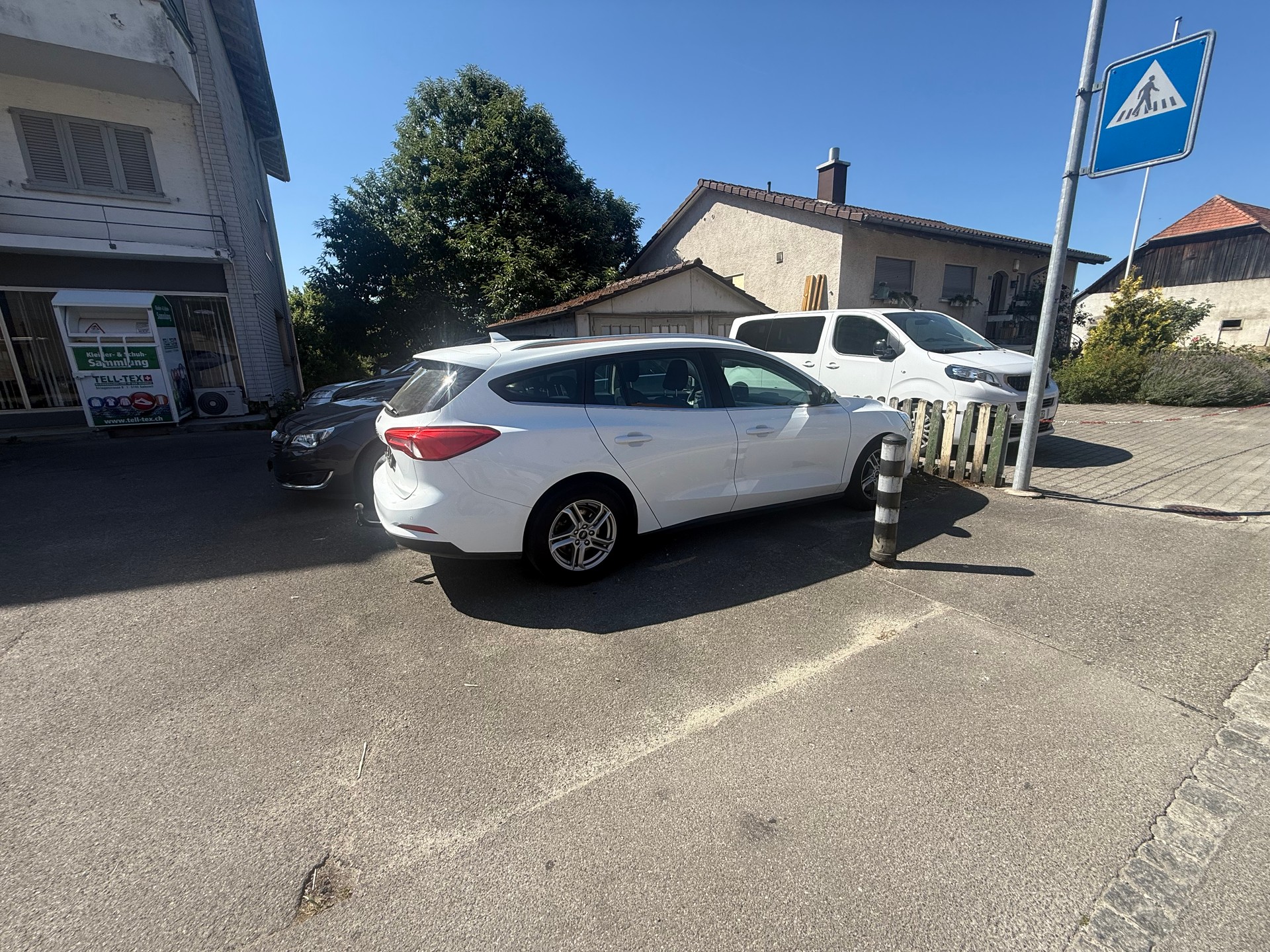 FORD Focus 1.5 TDCi Active-image-2