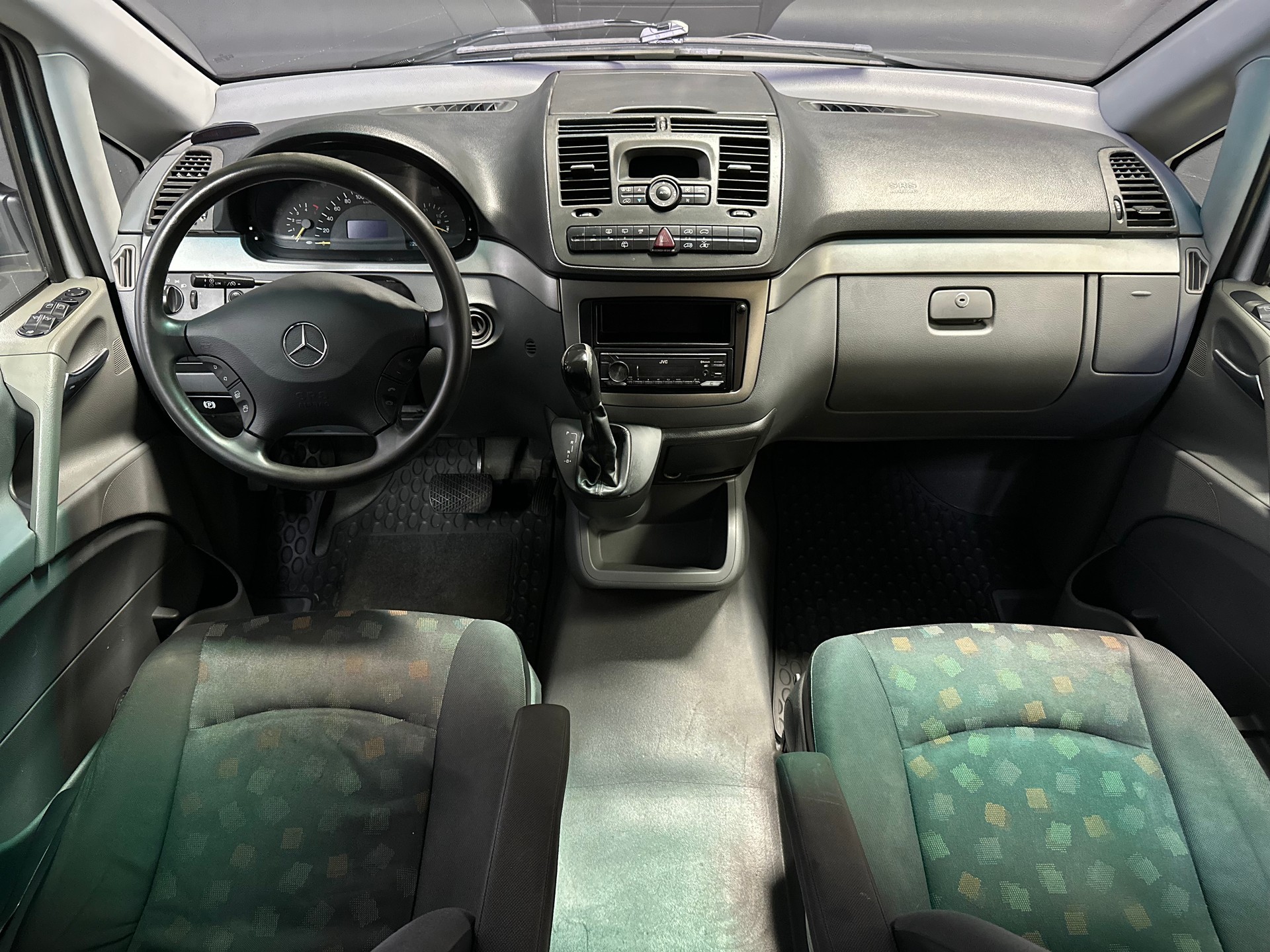 MERCEDES-BENZ VITO 115cdi-image-14
