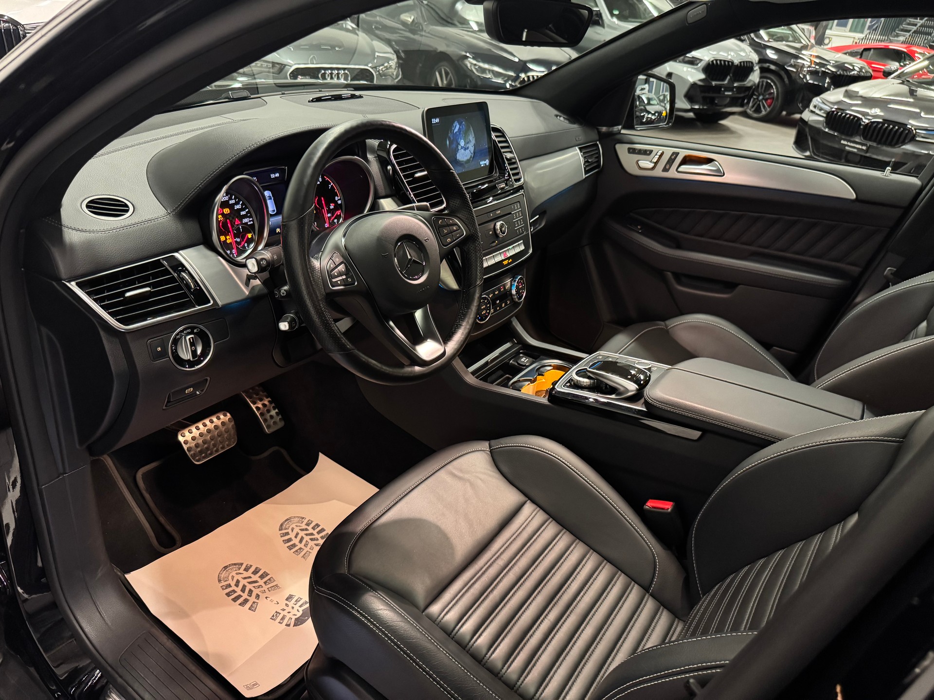 MERCEDES-BENZ GLE Coupé 43 AMG 4Matic 9G-Tronic-image-16