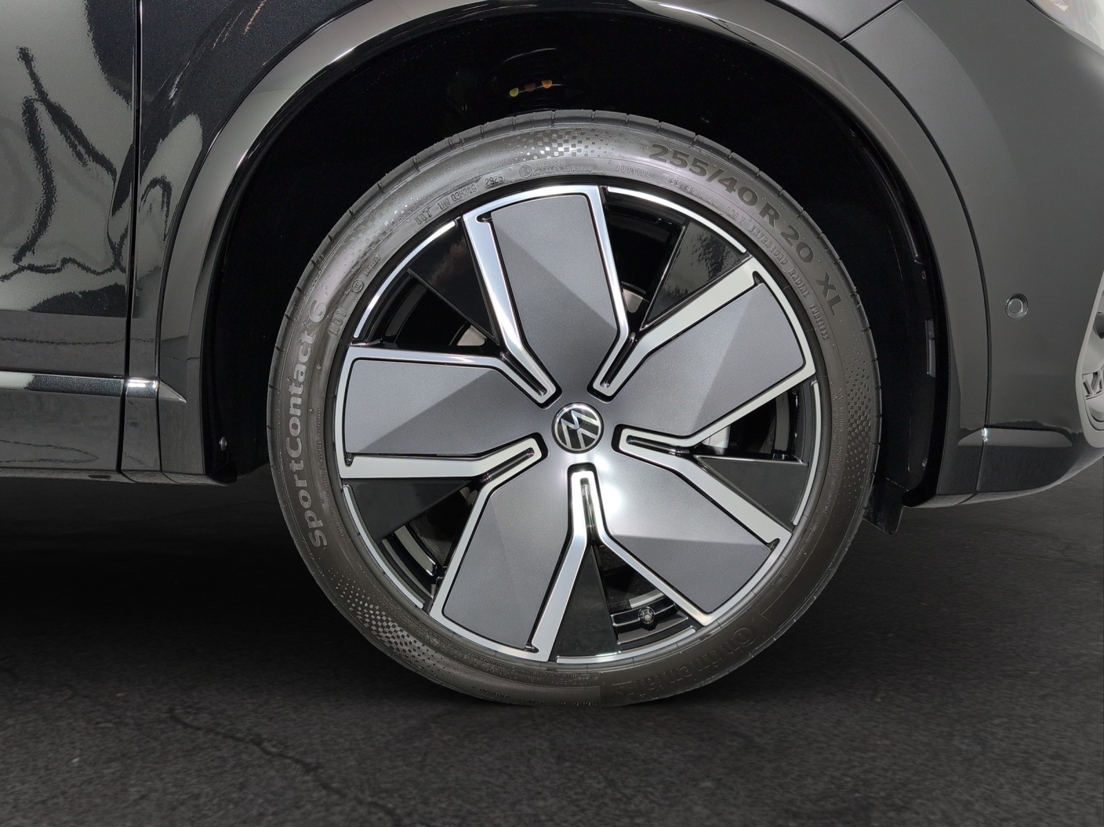 VW Tiguan 2.0 TSI United DSG 4Motion-image-4