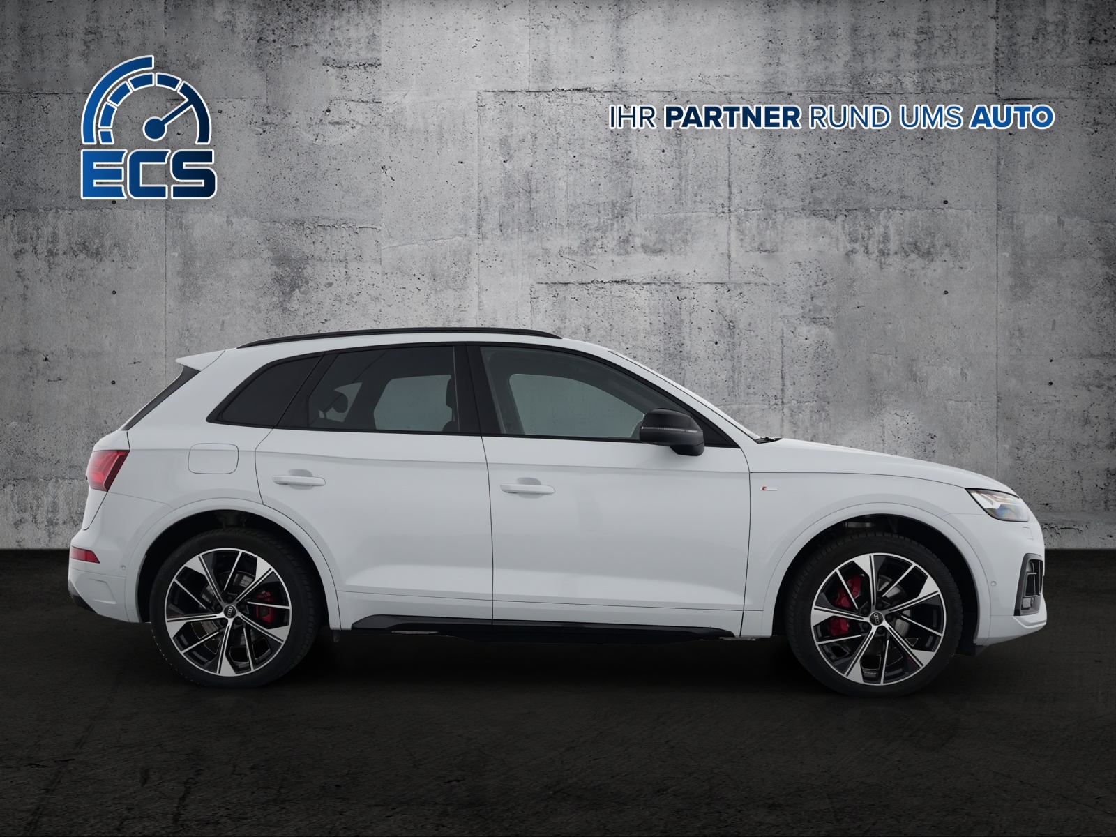 AUDI Q5 40 TDI Black Edition S-Line quattro S-tronic *CH-FZG. / Gratisservice / Werksgarantie*-image-2